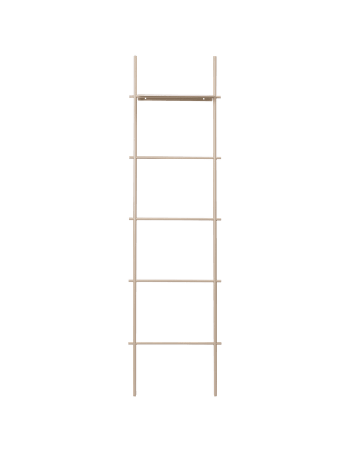 Dora Towel Ladder Cashmere in Cashmere präsentiert im Onlineshop von KAQTU Design AG. Handtuchhalter ist von Ferm Living
