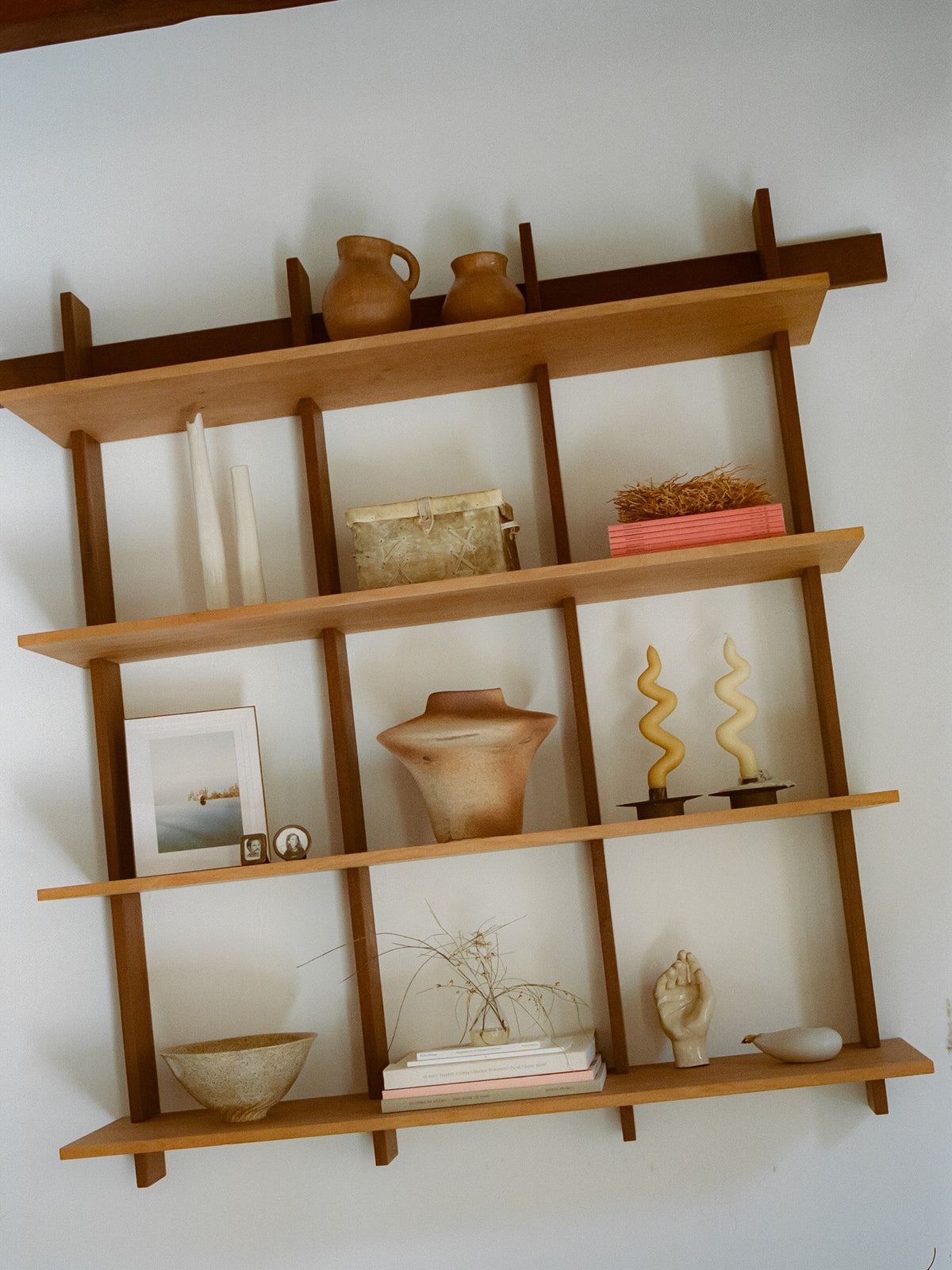 Evio Vase H22 in Burnt Umber präsentiert im Onlineshop von KAQTU Design AG. Vase ist von Ferm Living