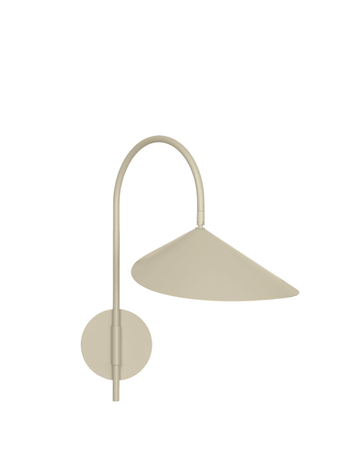 Elegante Arum Swivel Wandleuchte von Ferm Living in Cashmere, ideal für stilvolle Innenräume und flexible Beleuchtung.