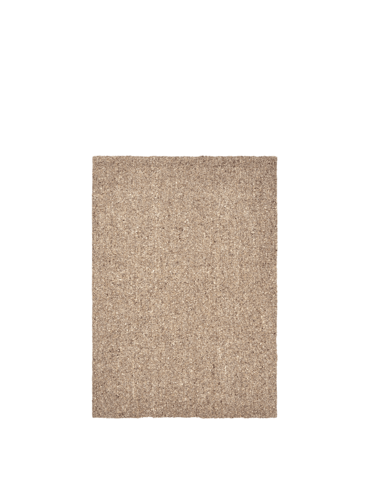 Moderner Seifa Teppich in warmem Hazel Melange, 140 x 200 cm, von Ferm Living, perfekt für gemütliche und stilvolle Inneneinrichtungen.