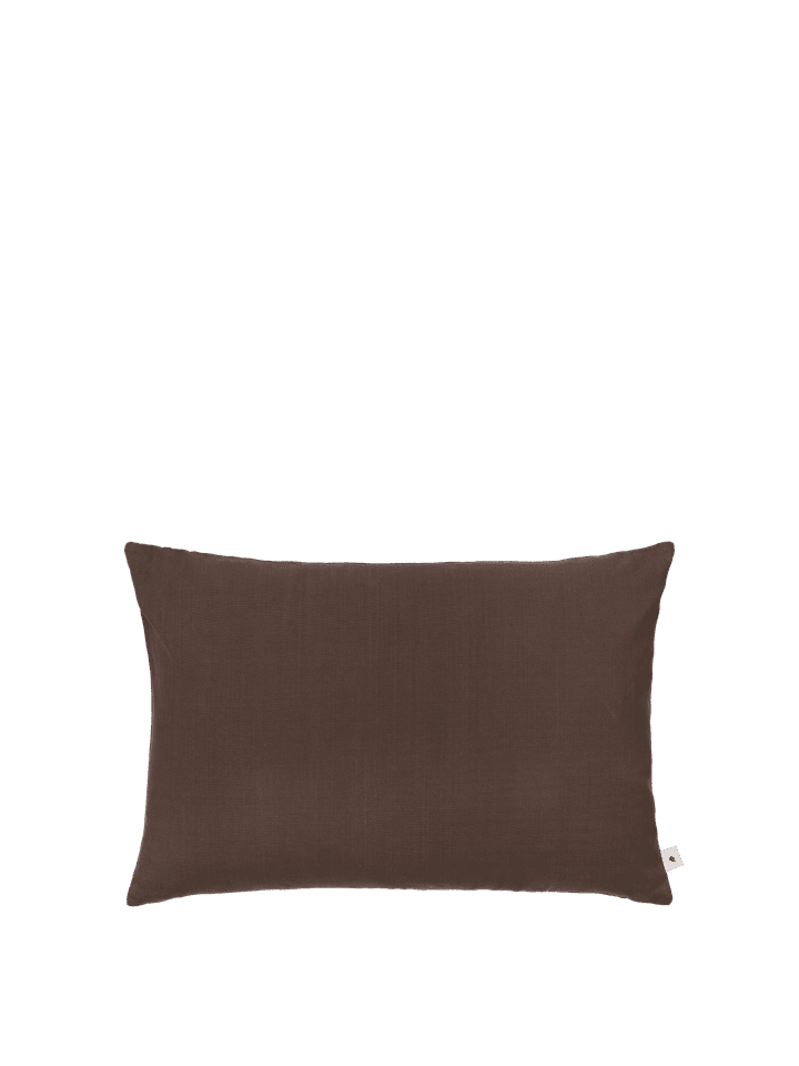 Sen Kissen Rechteckig  in Dark Chocolate präsentiert im Onlineshop von KAQTU Design AG. Deko Kissen ist von Ferm Living