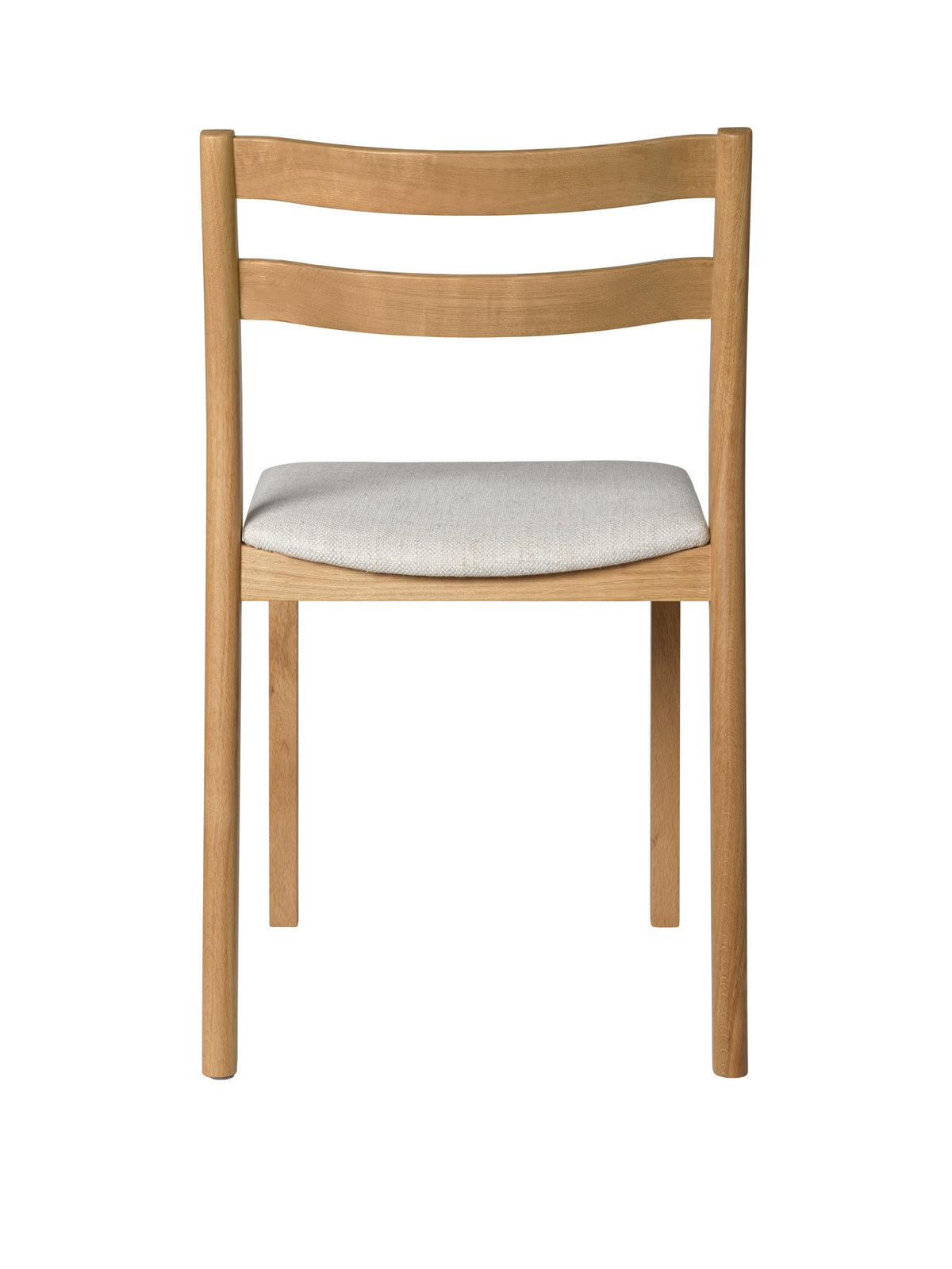 Boda Esszimmerstuhl Staple Seat Upholstered in Natural Oak/Off-white präsentiert im Onlineshop von KAQTU Design AG. Stuhl ist von Ferm Living