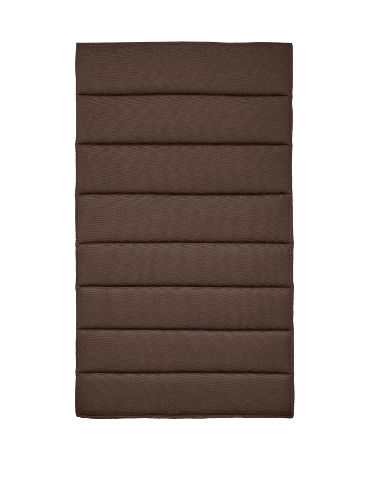 Dapple Kissen Lounge Chair  in Dark Chocolate präsentiert im Onlineshop von KAQTU Design AG. Gartenkissen ist von Ferm Living