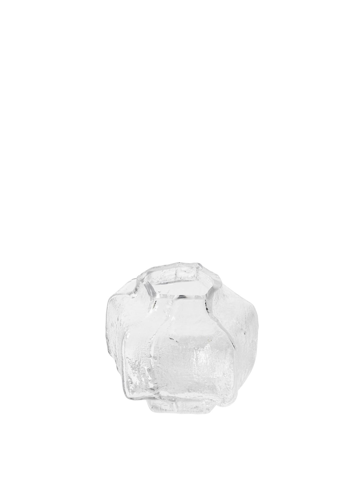 Schwarze Mokuri Vase aus mundgeblasenem, recyceltem Glas mit facettierter Oberfläche und vertikalen Linien, Höhe 15 cm.