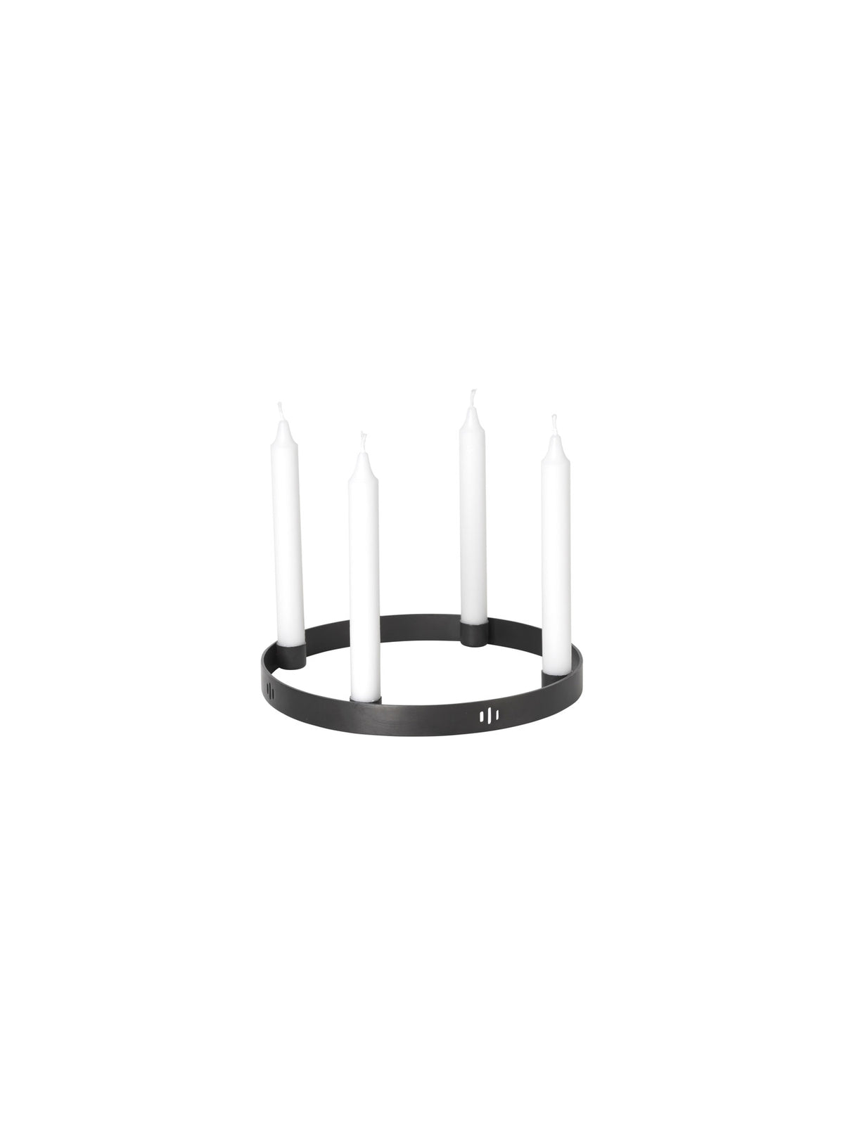 Kerzenhalter Ring in Messing matt präsentiert im Onlineshop von KAQTU Design AG. Kerzenständer ist von Ferm Living