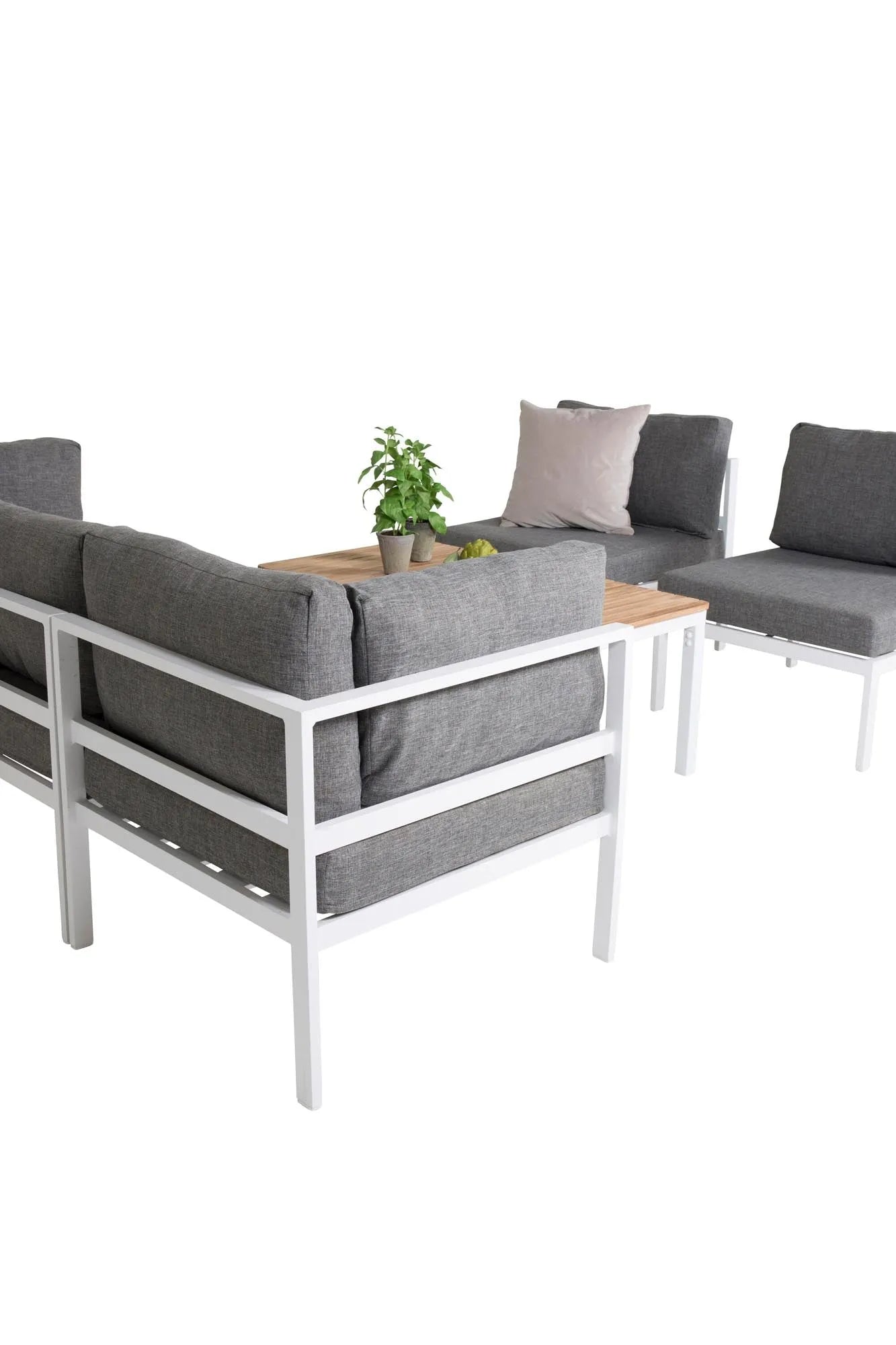 Stilvolles Copacabana Sofa Set von Venture Home für Outdoor-Entspannung.