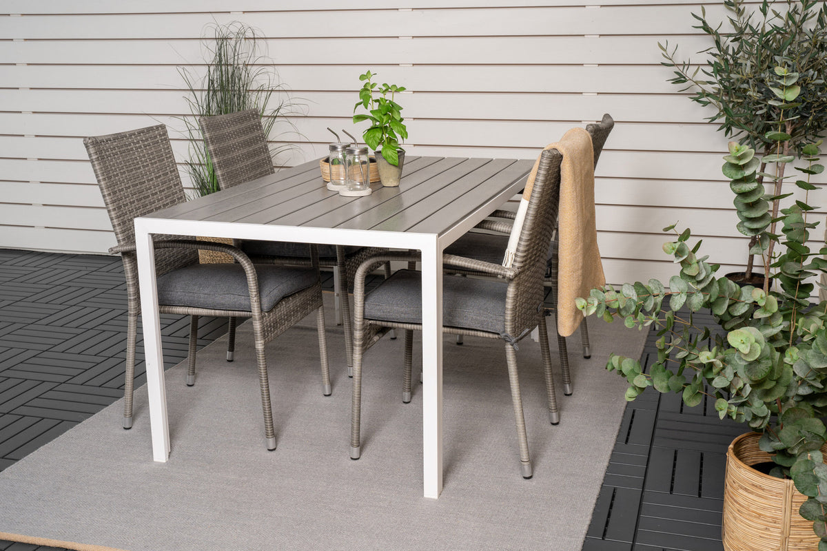 Break Outdoor-Tischset + Anna 150cm/4St. in Grau präsentiert im Onlineshop von KAQTU Design AG. Gartentischset ist von Venture Home