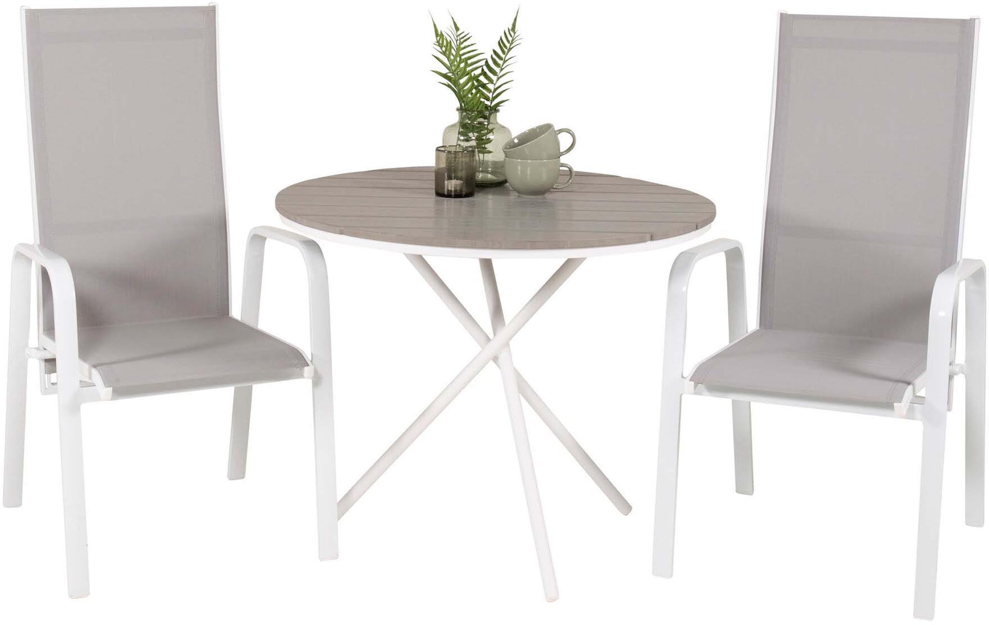 Entdecken Sie das elegante Parma Outdoor-Tischset mit runden Tisch und klappbaren Stühlen für stilvolle Momente im Freien.