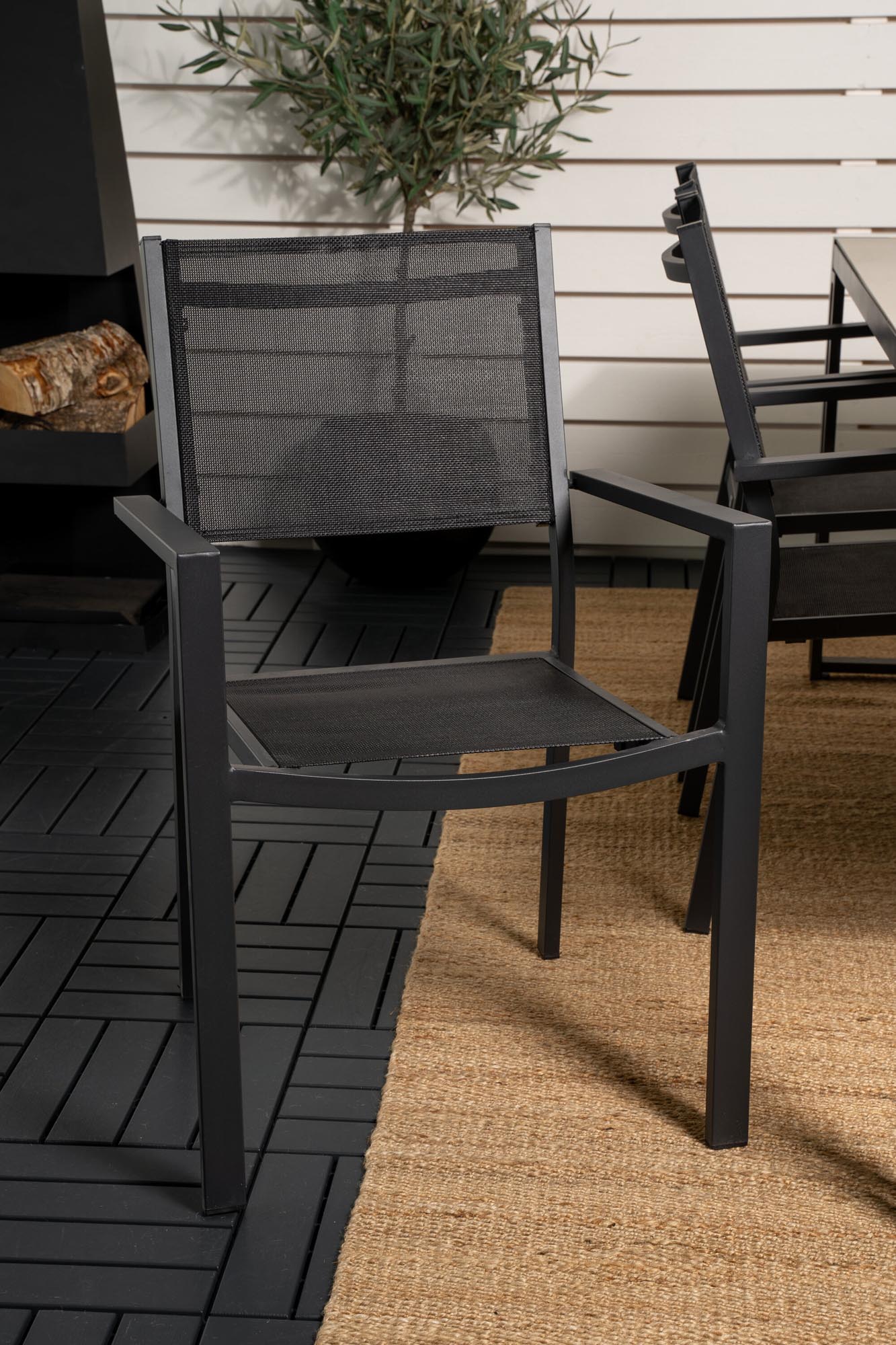 Texas Outdoor-Tischset + Copacabana 200cm/6St. in Schwarz präsentiert im Onlineshop von KAQTU Design AG. Gartentischset ist von Venture Home