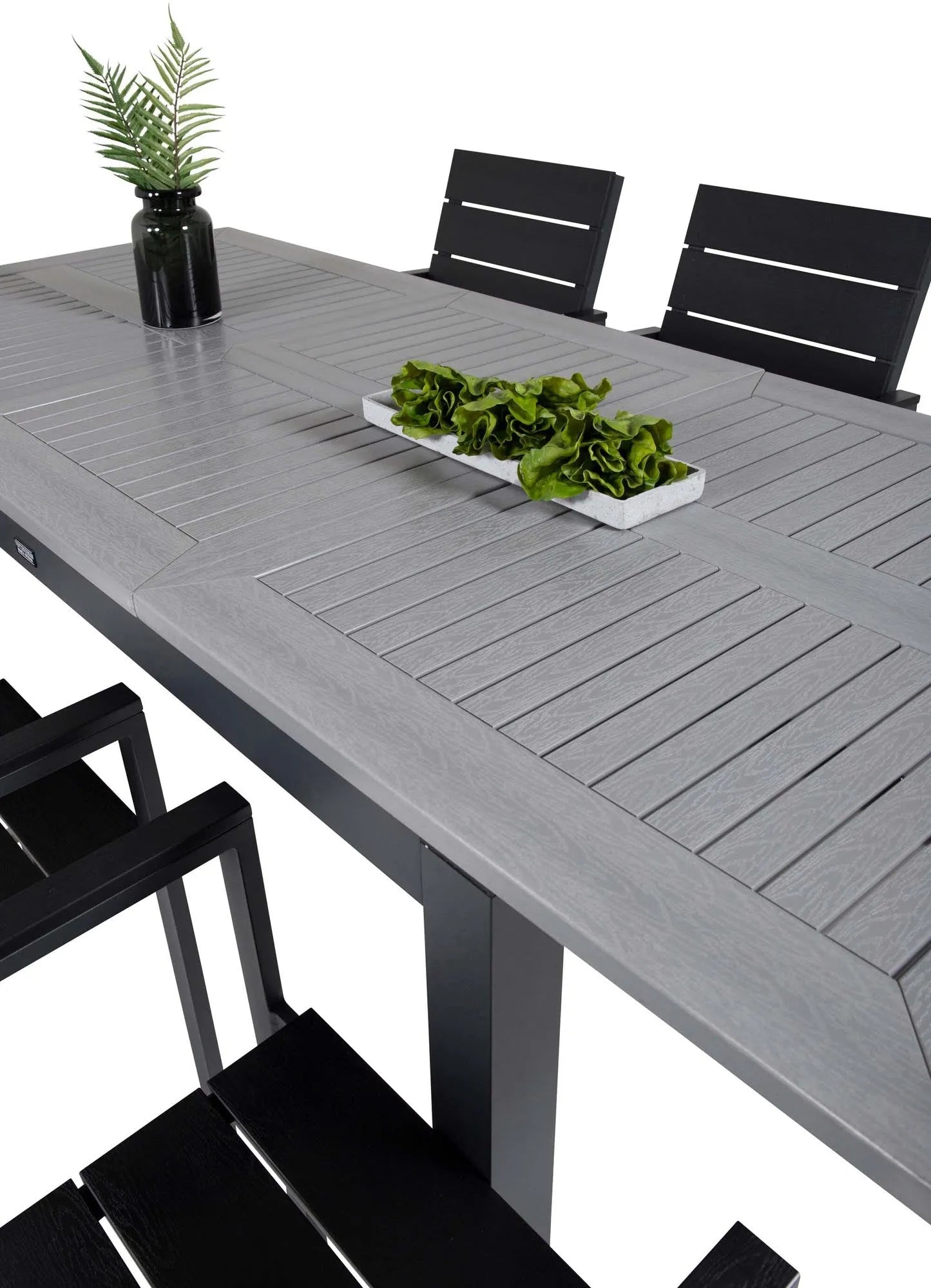 Elegantes Albany Set: Flexibles Design für stilvolle Outdoor-Dinner.