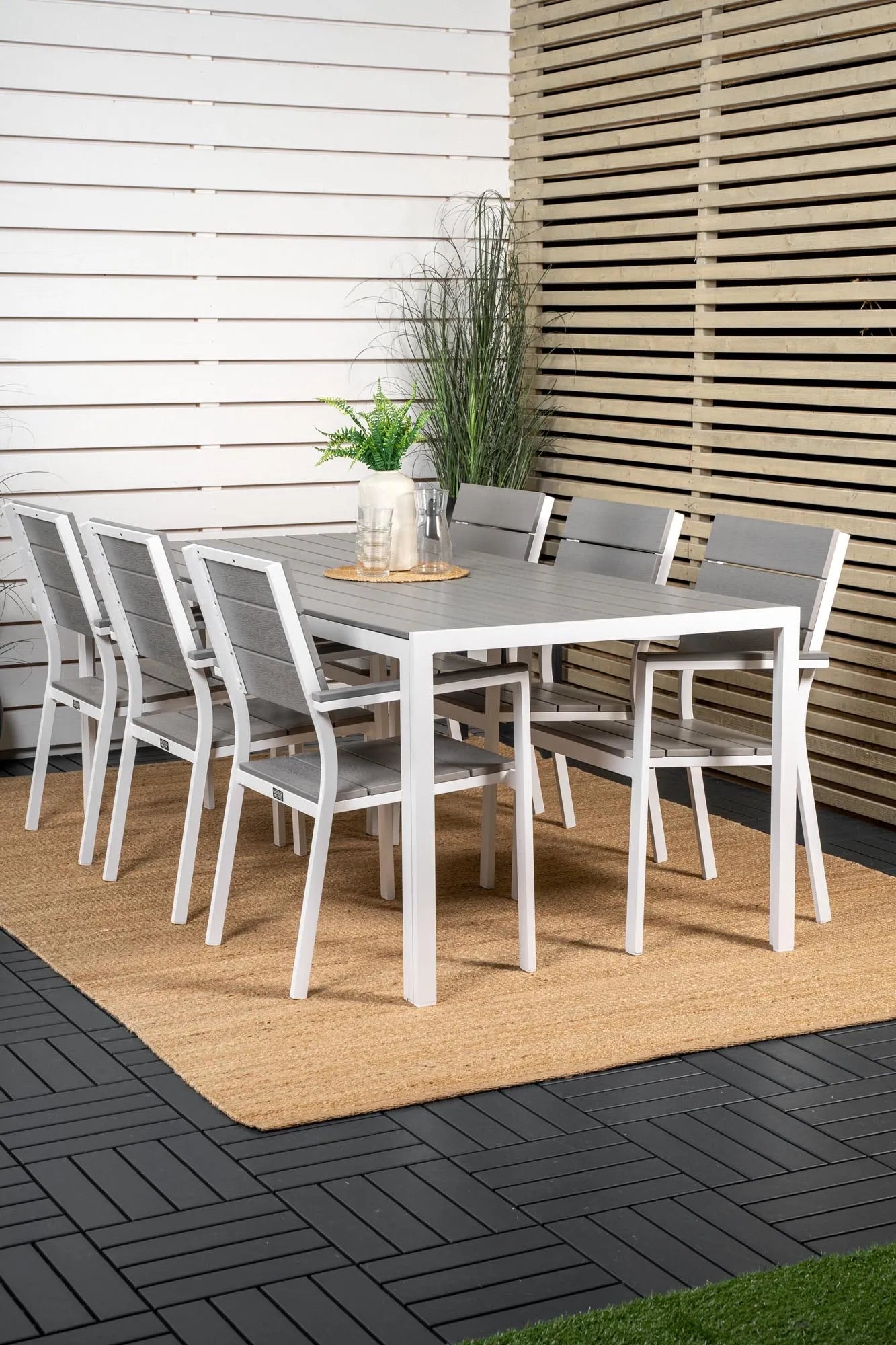 Elegantes Break Outdoor-Set 205cm für 6 Personen von Venture Home.