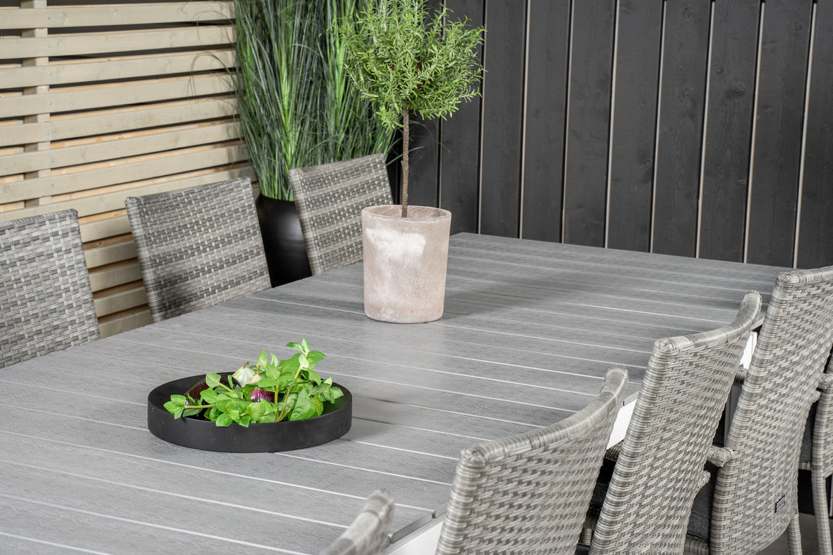 Levels Outdoor-Tischset + Anna 224cm/8St. in Grau präsentiert im Onlineshop von KAQTU Design AG. Gartentischset ist von Venture Home