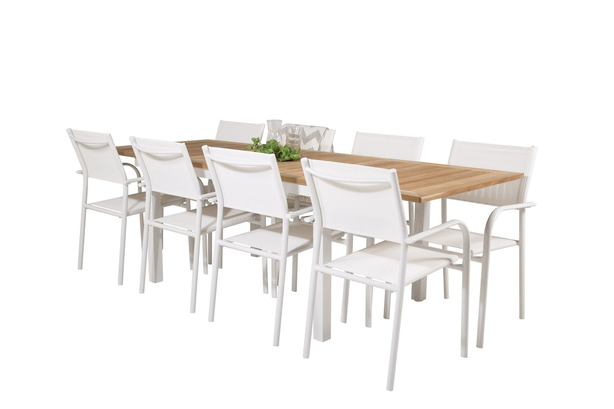 Weisses Gartentischset Santorini & Panama von Venture Home: zwei Stühle aus Aluminium und rechteckiger Tisch mit Teak-Tischplatte.