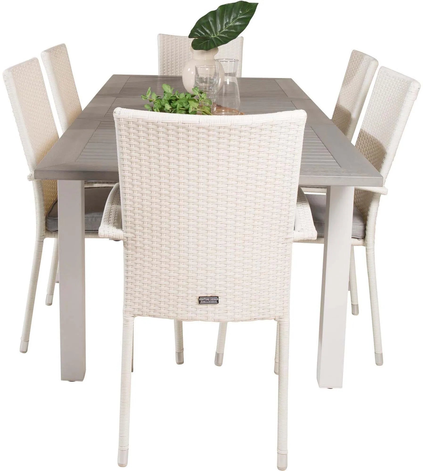 Venture Home Albany: Stilvolles, erweiterbares Outdoor-Esstischset.