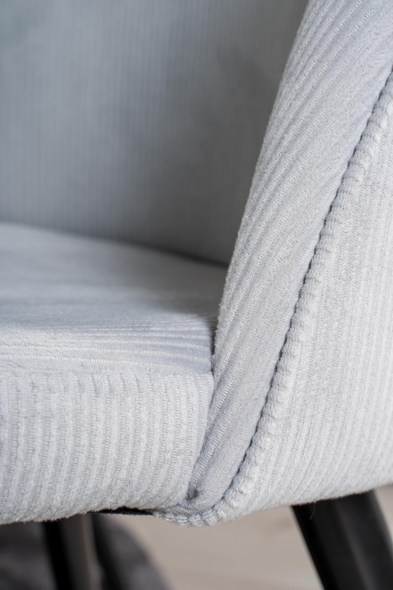 Esszimmerset Copenhagen + Velvet ⌀140cm/6St. in Schwarz / Grau präsentiert im Onlineshop von KAQTU Design AG. Esszimmerset ist von Venture Home