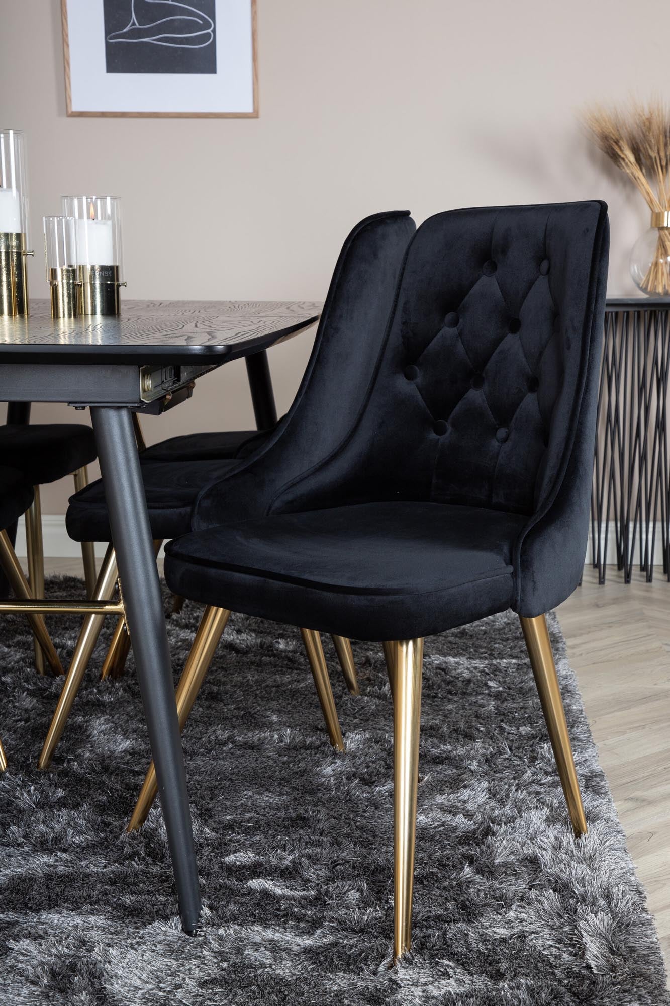 Gold Esszimmerset ausziehbar + Velvet Deluxe 180cm/6St. in Schwarz / Gold präsentiert im Onlineshop von KAQTU Design AG. Esszimmerset ist von Venture Home
