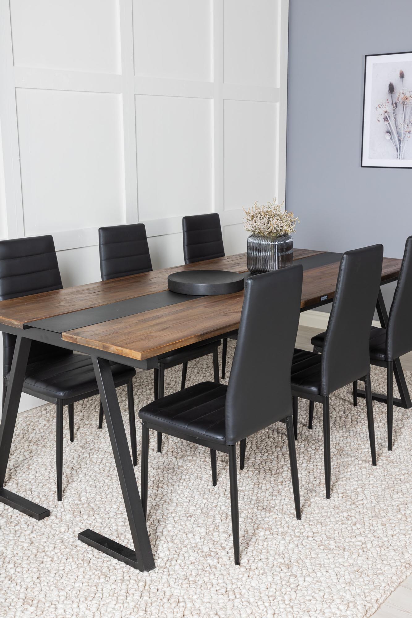 Jakarta Esszimmerset + Slim 200cm/6St. in Schwarz präsentiert im Onlineshop von KAQTU Design AG. Esszimmerset ist von Venture Home