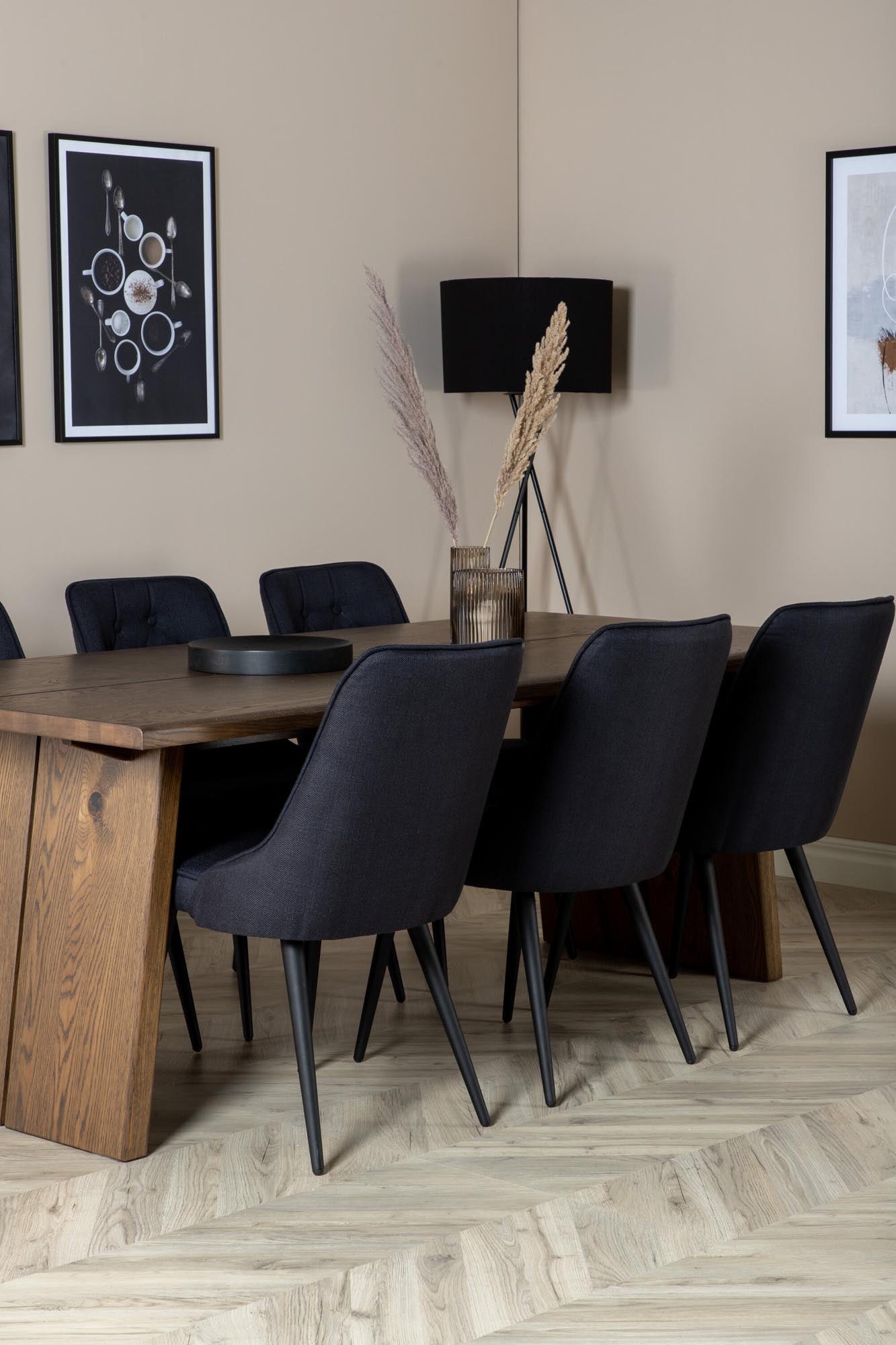 Logger Esszimmerset + Velvet Deluxe 210cm/6St. in Schwarz präsentiert im Onlineshop von KAQTU Design AG. Esszimmerset ist von Venture Home