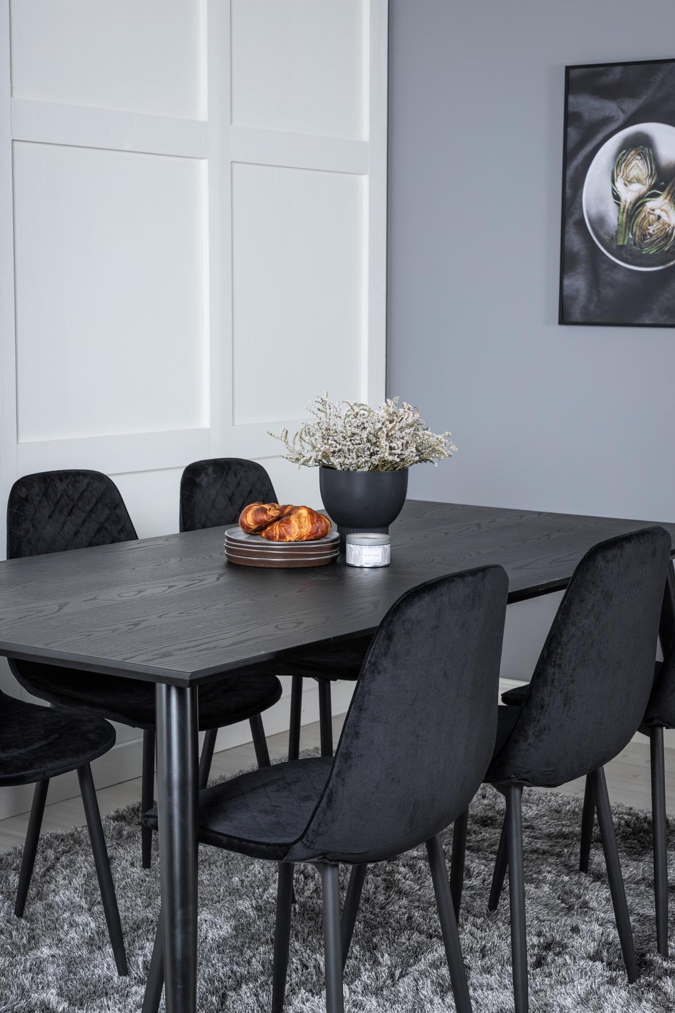 Dipp Esszimmerset + Polar Diamond 180cm/6St. in Schwarz präsentiert im Onlineshop von KAQTU Design AG. Esszimmerset ist von Venture Home