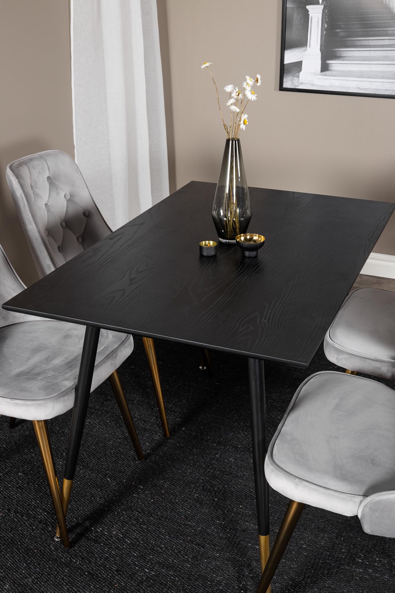 Dipp Esszimmerset + Velvet Deluxe 120cm/4St. in Gold präsentiert im Onlineshop von KAQTU Design AG. Esszimmerset ist von Venture Home