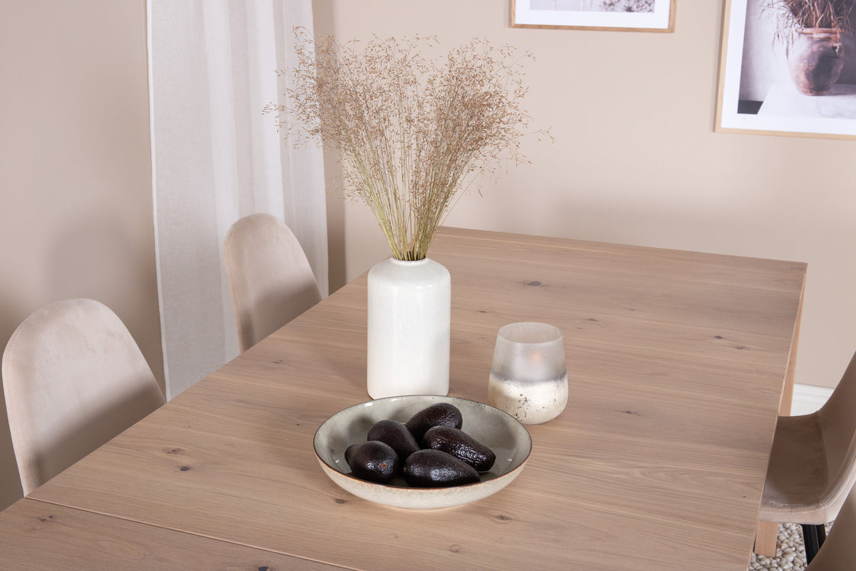Slider Esszimmerset ausziehbar + Polar 170cm/6St. in Beige, Schwarz präsentiert im Onlineshop von KAQTU Design AG. Esszimmerset ist von Venture Home
