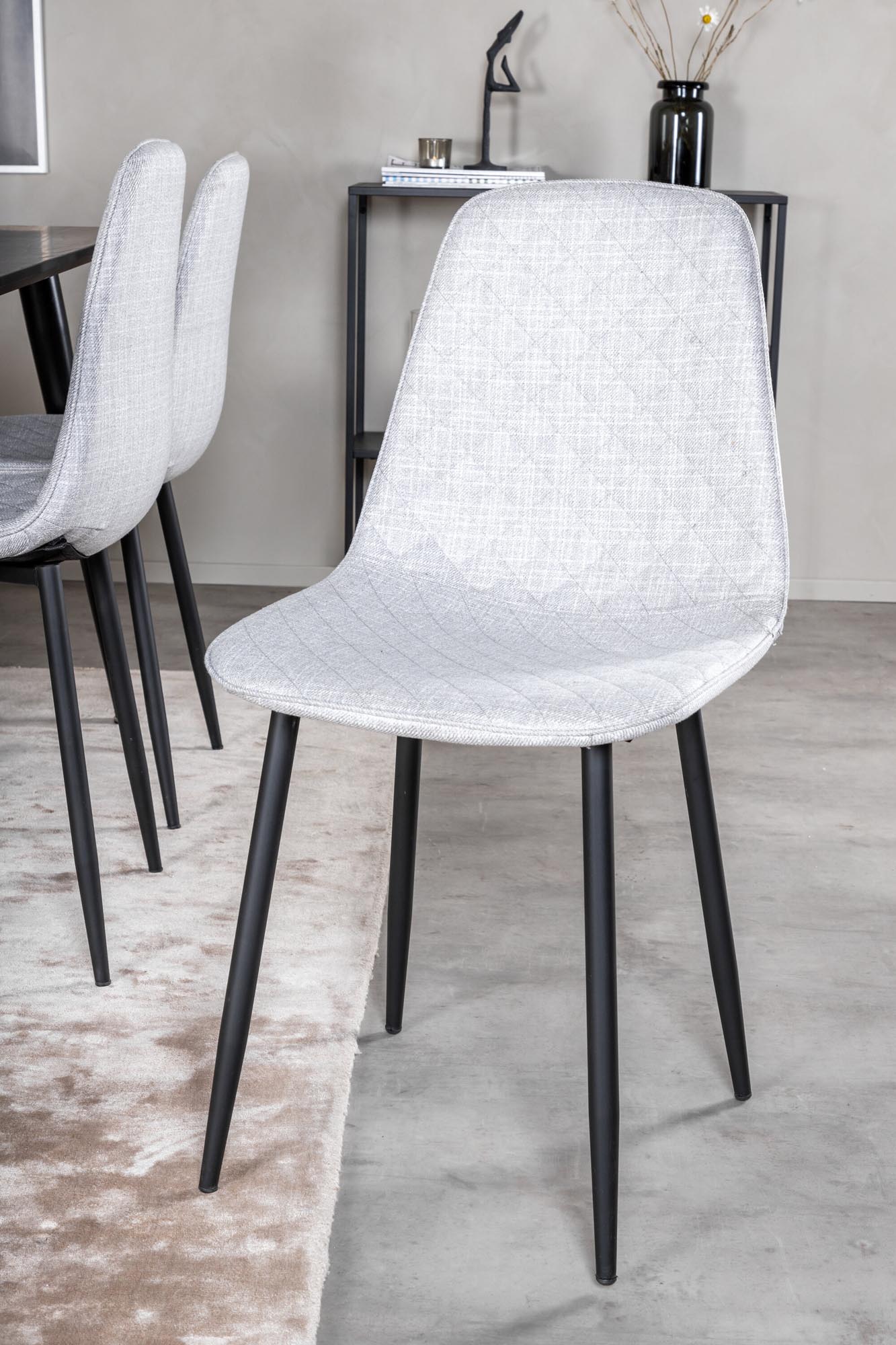 Dipp Esszimmerset + Polar Diamond 180cm/6St. in Schwarzgrau präsentiert im Onlineshop von KAQTU Design AG. Esszimmerset ist von Venture Home