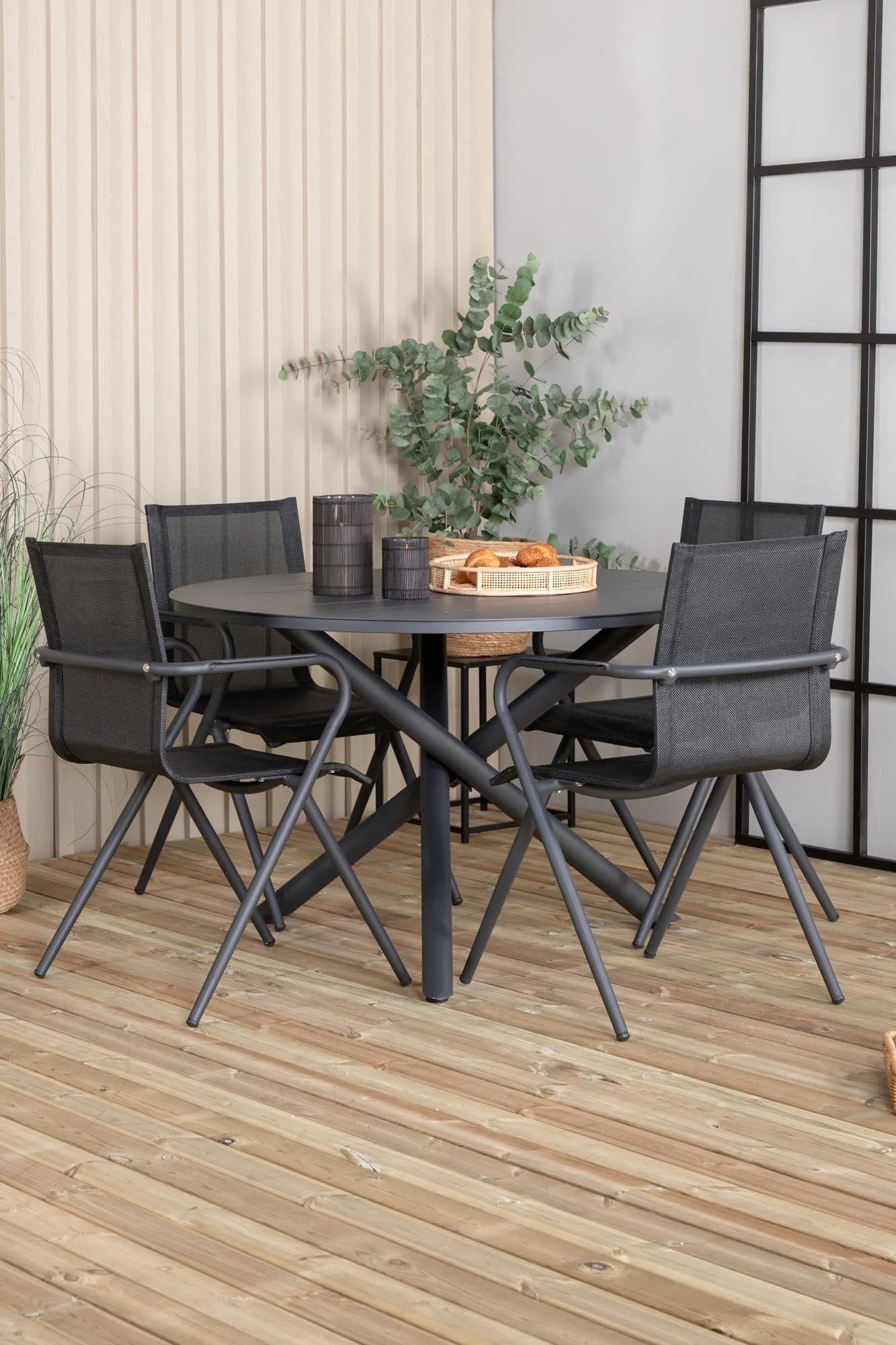 Elegantes Alma Tischset für stilvolle Outdoor-Dinner von Venture Home.