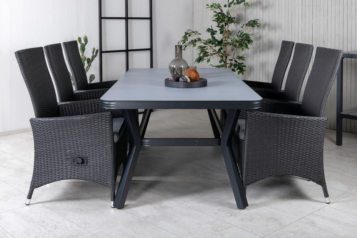 Gartentischset Virya & Padova: schwarzer rechteckiger Esstisch aus Mattglas mit zwei Relaxstühlen