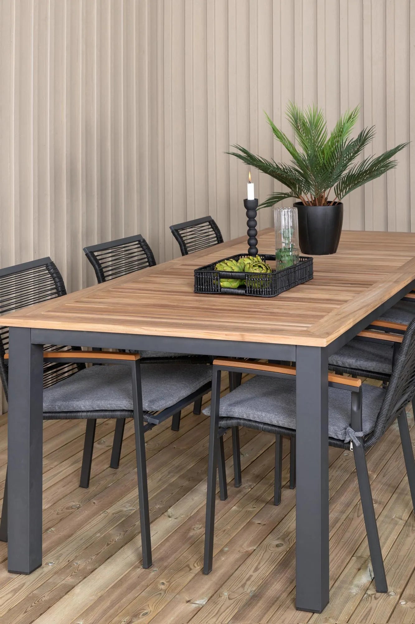 Panama Gartentischset Dallas von Venture Home, ausziehbar, perfekt für moderne Outdoor-Bereiche und gesellige Anlässe.