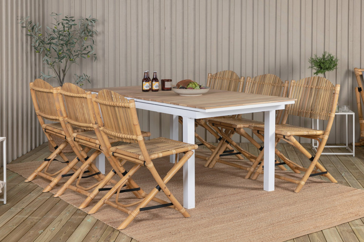 Gartentischset Cane & Mexico von Venture Home: Teakholz-Tisch mit Rattan-Beinen und Aluminium-Stühle in Natur, ausziehbar auf 240 cm.