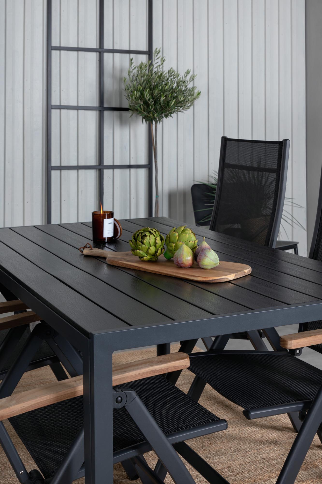Break Outdoor-Tischset + Panama 150cm/4St. in Schwarz präsentiert im Onlineshop von KAQTU Design AG. Gartentischset ist von Venture Home