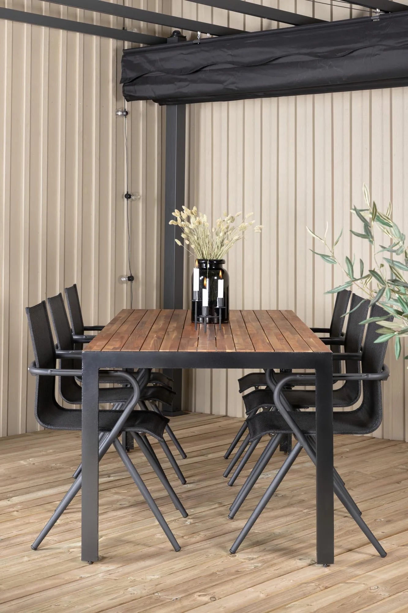 Robustes Bois Tischset 205cm für 6 von Venture Home, ideal für draußen.