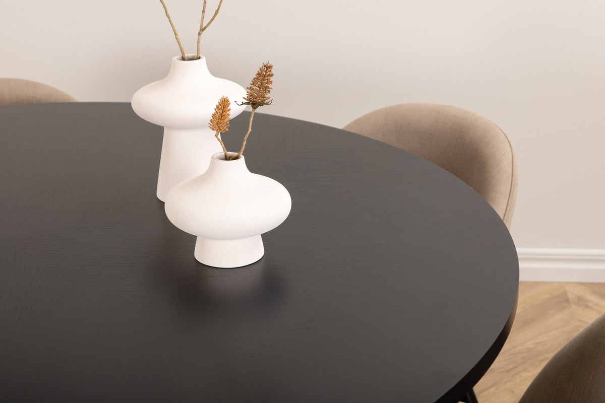 Esszimmerset Copenhagen + Velvet ⌀140cm/6St. in Schwarz / Beige dunkel präsentiert im Onlineshop von KAQTU Design AG. Esszimmerset ist von Venture Home