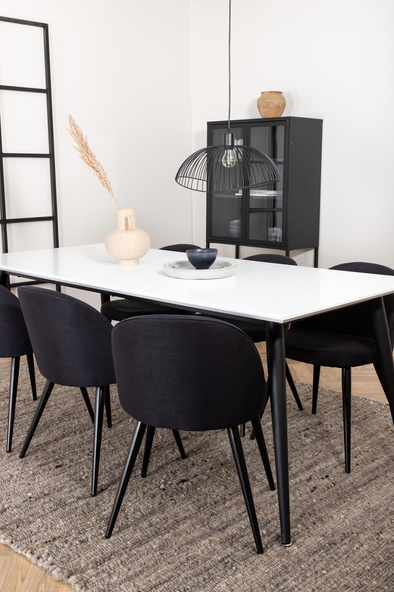 Jimmy Esszimmerset + Velvet 195cm/6St. in Schwarz präsentiert im Onlineshop von KAQTU Design AG. Esszimmerset ist von Venture Home