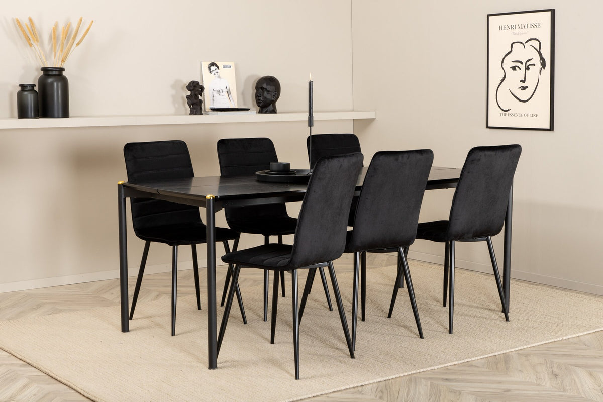Esszimmerset Pelle mit schwarzem MDF-Tisch mit Furnier und sechs Windu Stühlen aus schwarzem Samt mit Metallgestell und Kissen.