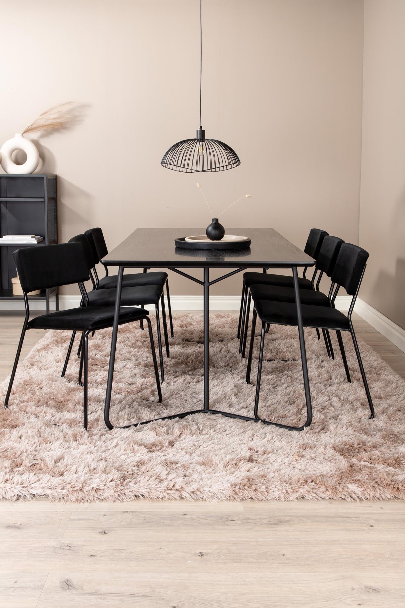 Petra Esszimmerset + Kenth 190cm/6St. in Schwarz präsentiert im Onlineshop von KAQTU Design AG. Esszimmerset ist von Venture Home