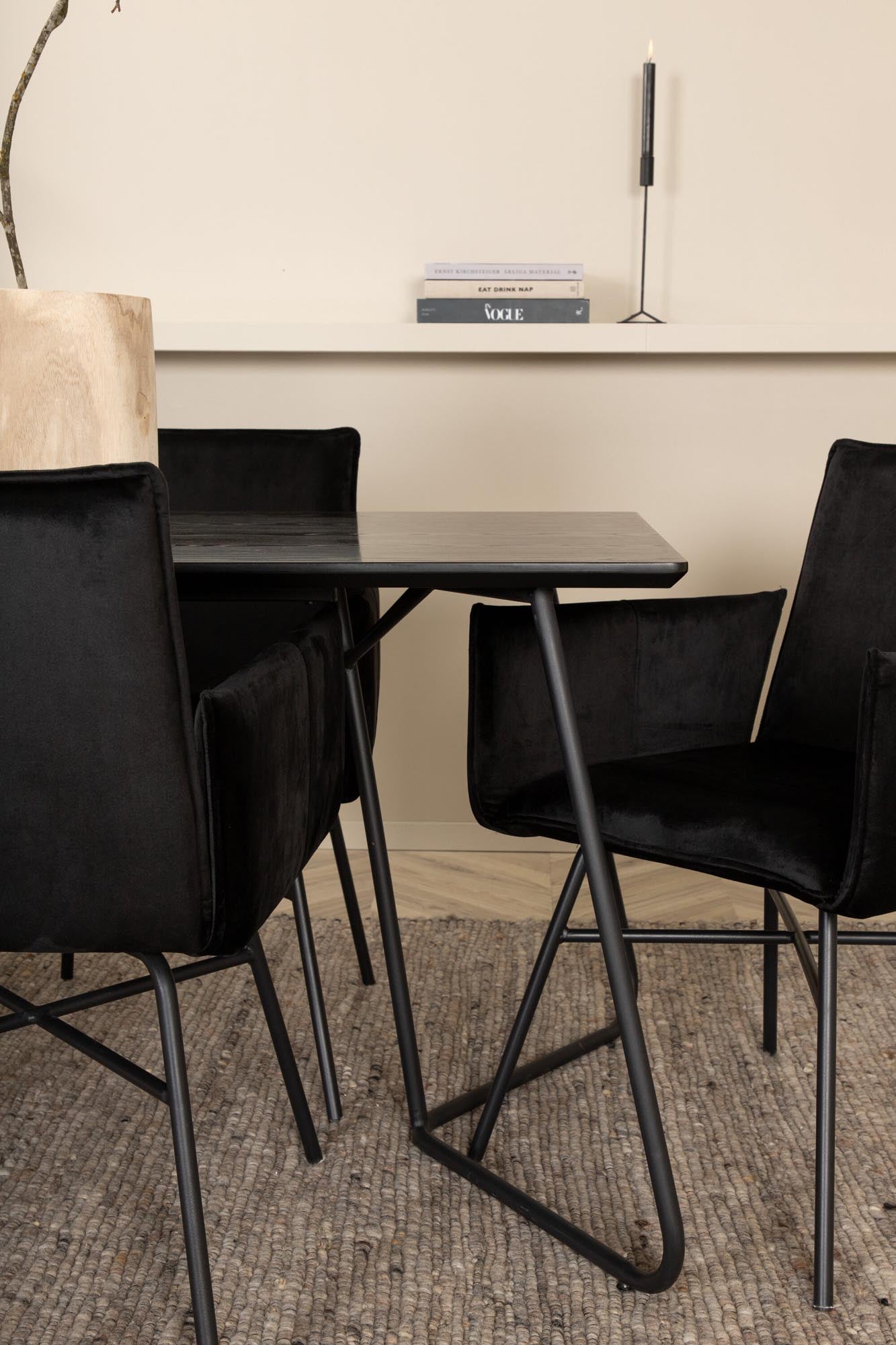 Petra Esszimmerset 190cm/6St. in Schwarz präsentiert im Onlineshop von KAQTU Design AG. Esszimmerset ist von Venture Home