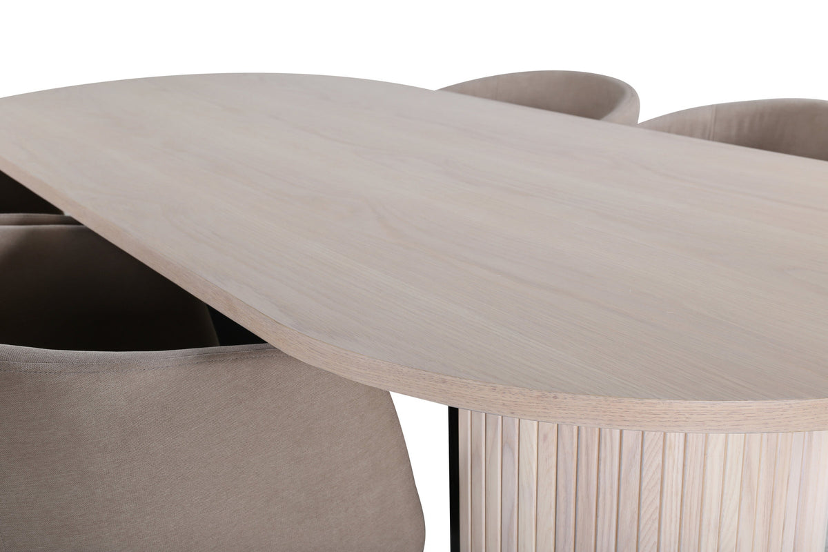 Bianca Esszimmerset + Berit 200cm/4St. in Weiss / Beige präsentiert im Onlineshop von KAQTU Design AG. Esszimmerset ist von Venture Home