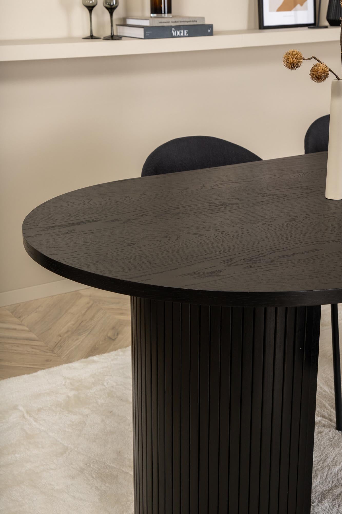 Bianca Esszimmerset + Vault 200cm/4St. in Schwarz präsentiert im Onlineshop von KAQTU Design AG. Esszimmerset ist von Venture Home