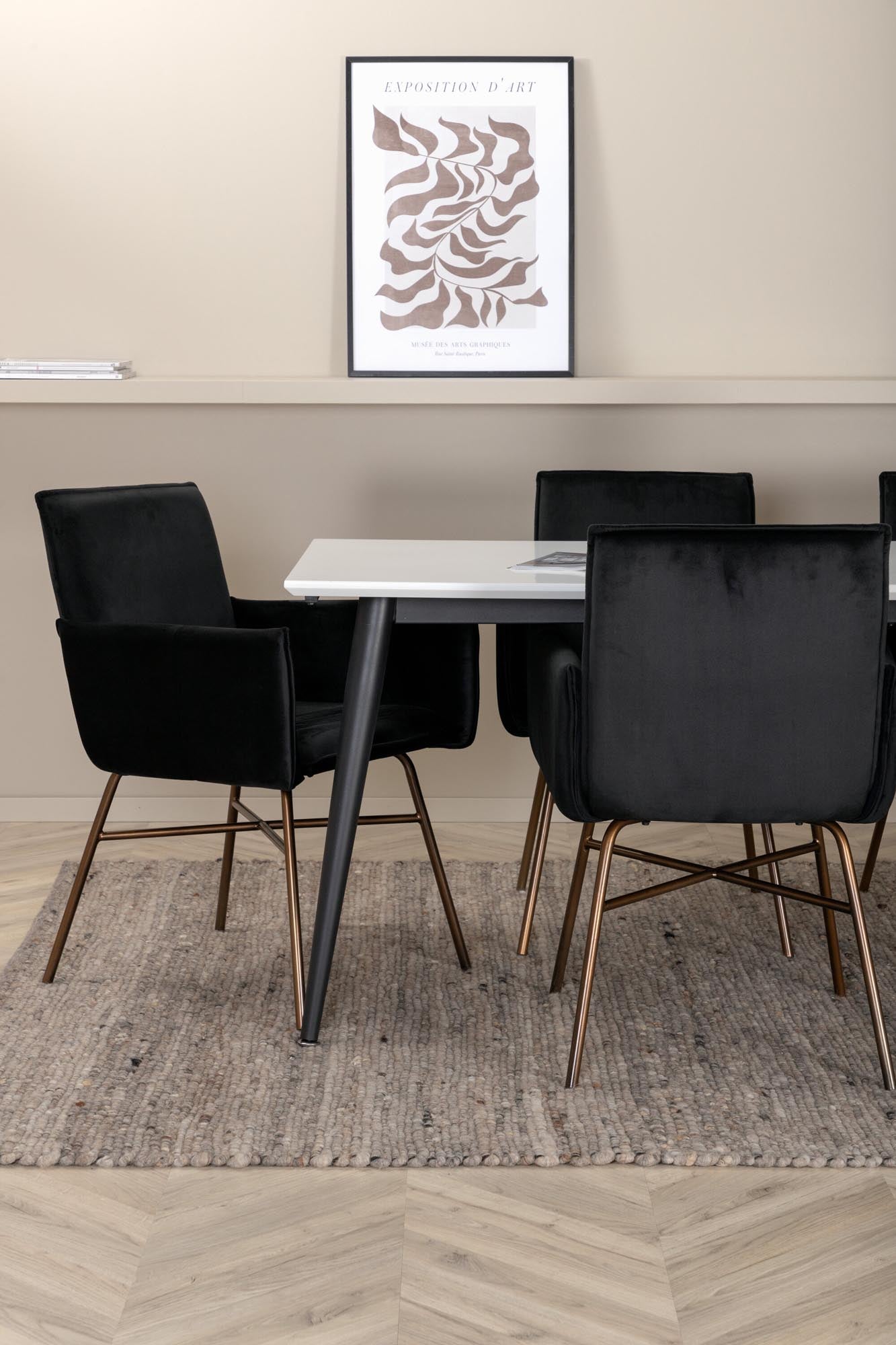 Jimmy Esszimmerset + Petra 195cm/6St. in Schwarz, Kupfer präsentiert im Onlineshop von KAQTU Design AG. Esszimmerset ist von Venture Home