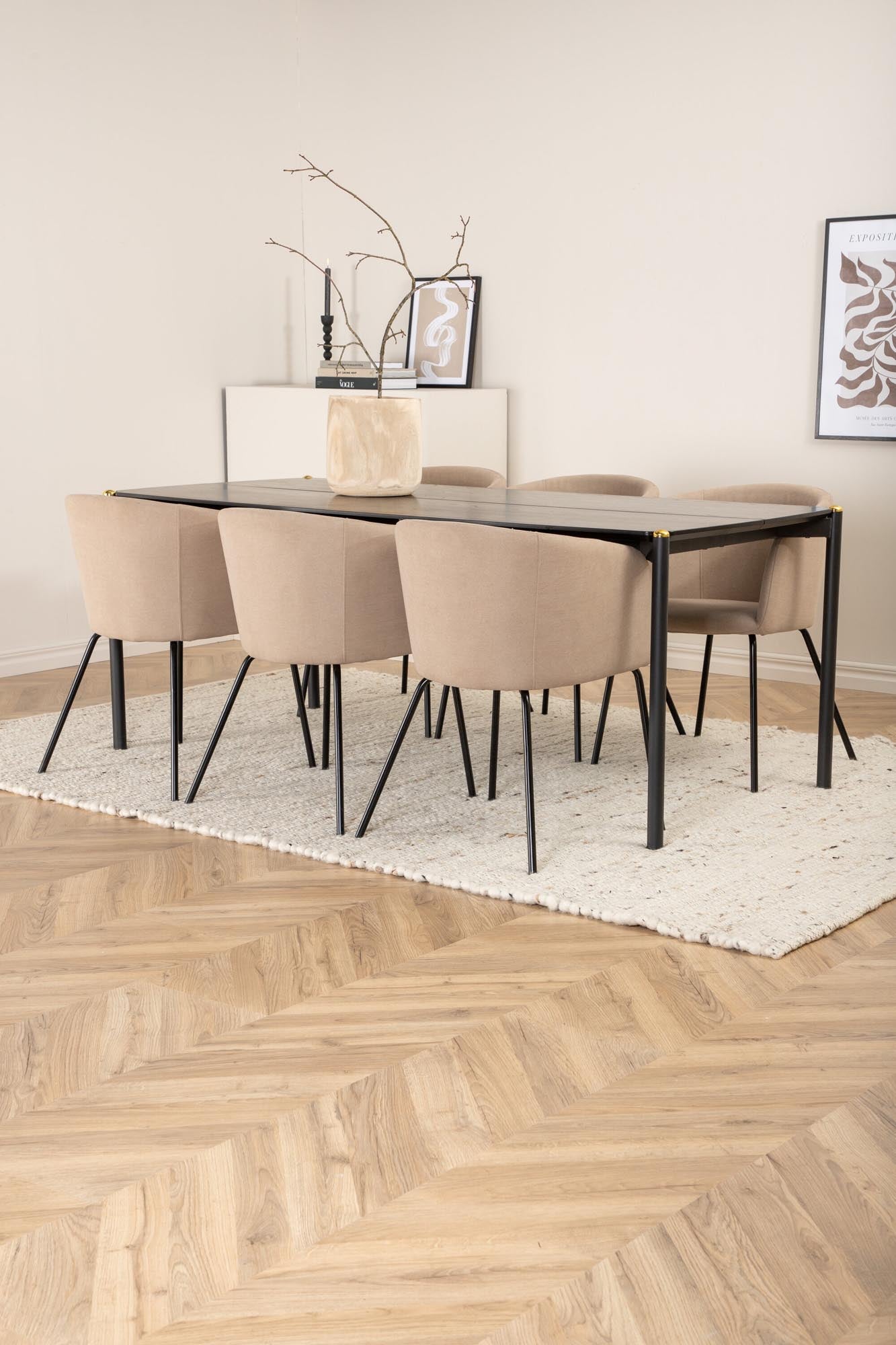 Pelle Esszimmerset + Berit 190cm/6St. in Beige, Schwarz präsentiert im Onlineshop von KAQTU Design AG. Esszimmerset ist von Venture Home