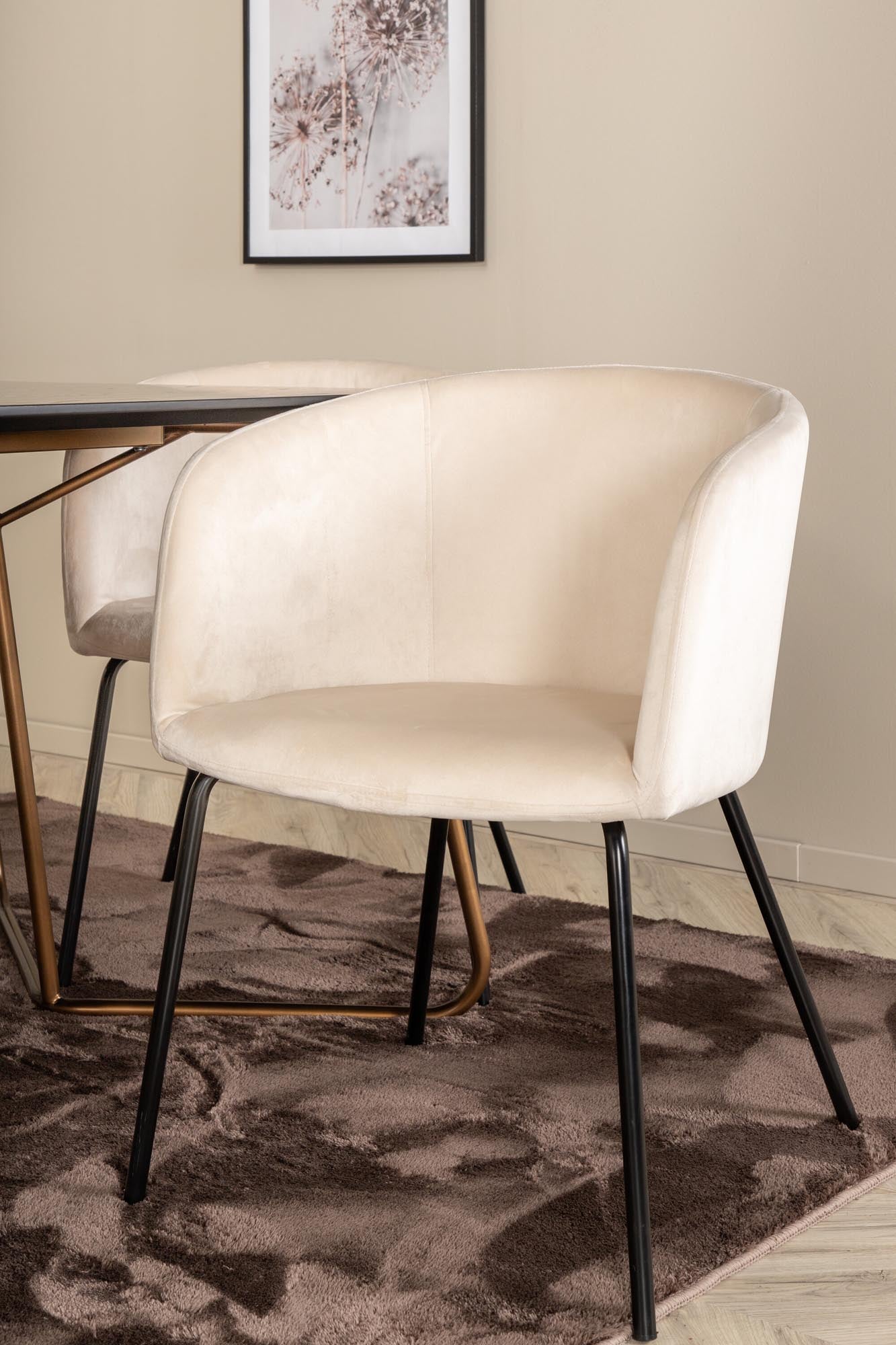 Petra Esszimmerset + Berit 190cm/6St. in Schwarz / Kupfer / Beige präsentiert im Onlineshop von KAQTU Design AG. Esszimmerset ist von Venture Home