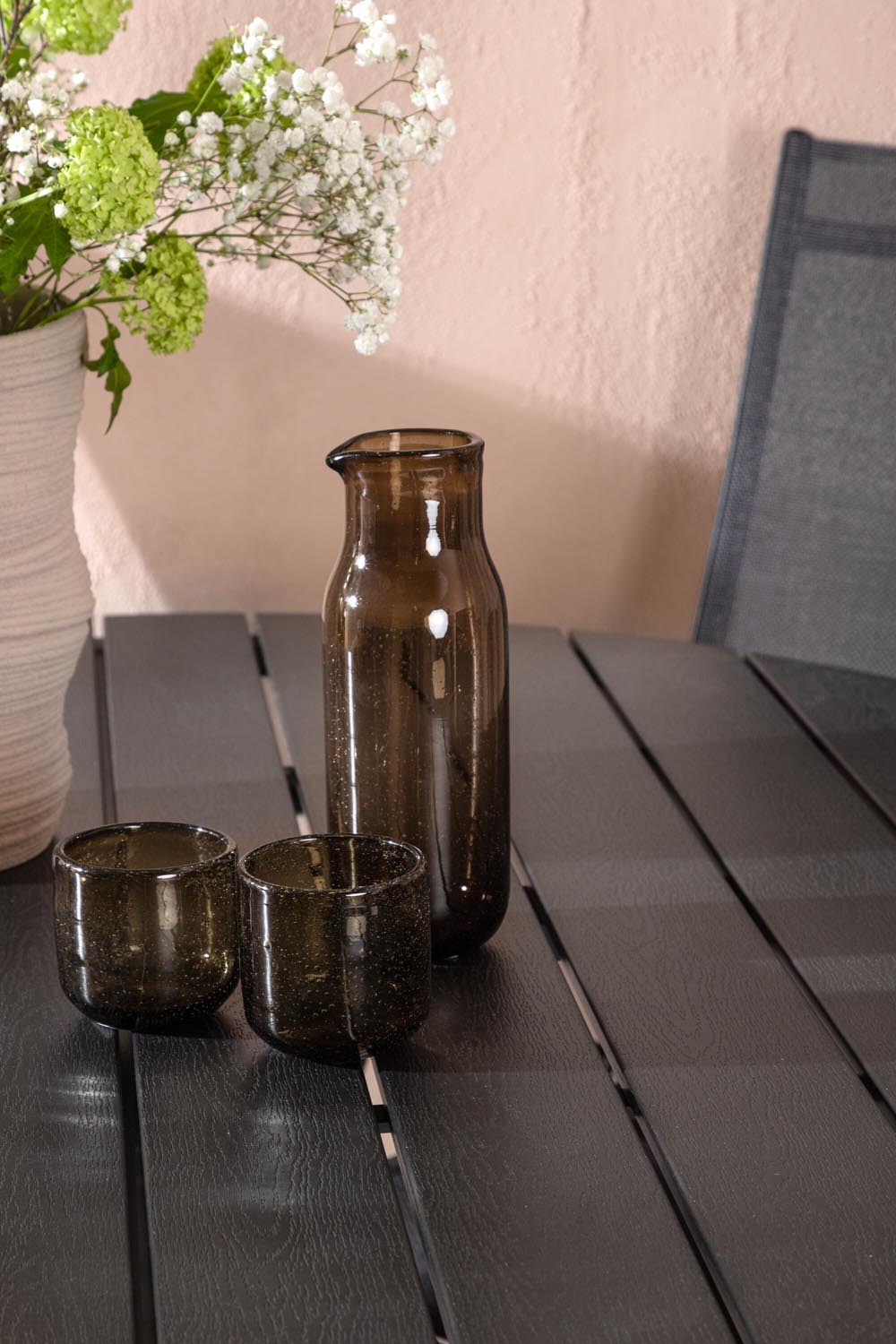 Break Outdoor-Tischset ⌀120cm/4St. in Schwarz präsentiert im Onlineshop von KAQTU Design AG. Gartentischset ist von Venture Home