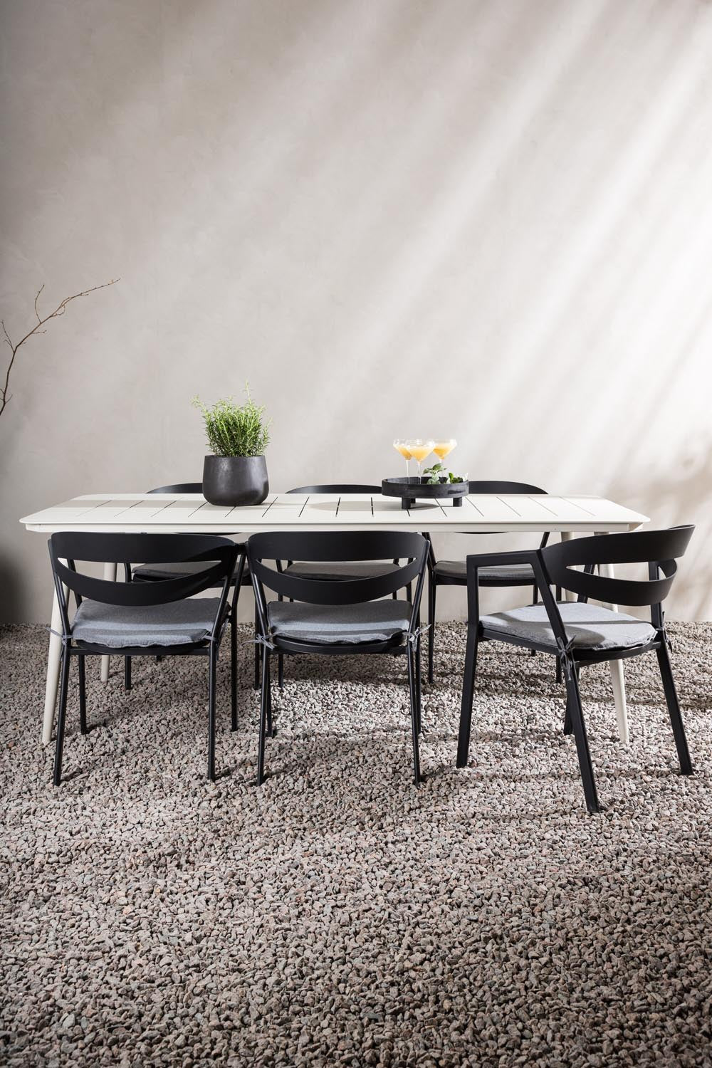Lina Outdoor-Tischset + Split 200cm/6St. in Schwarz präsentiert im Onlineshop von KAQTU Design AG. Gartentischset ist von Venture Home