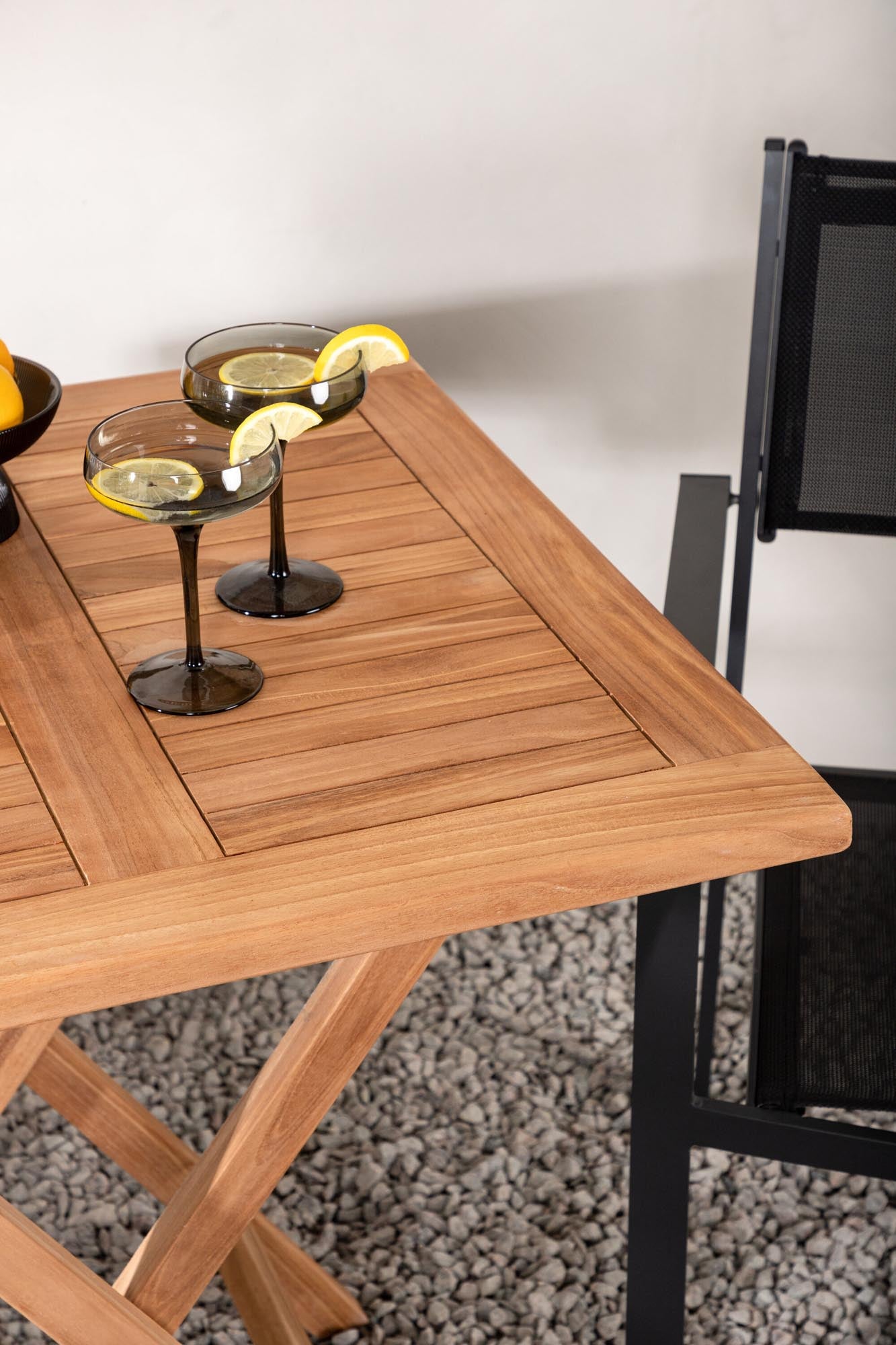 Robustes Kenya Tischset 70cm, 2er-Set, ideal für den Aussenbereich.