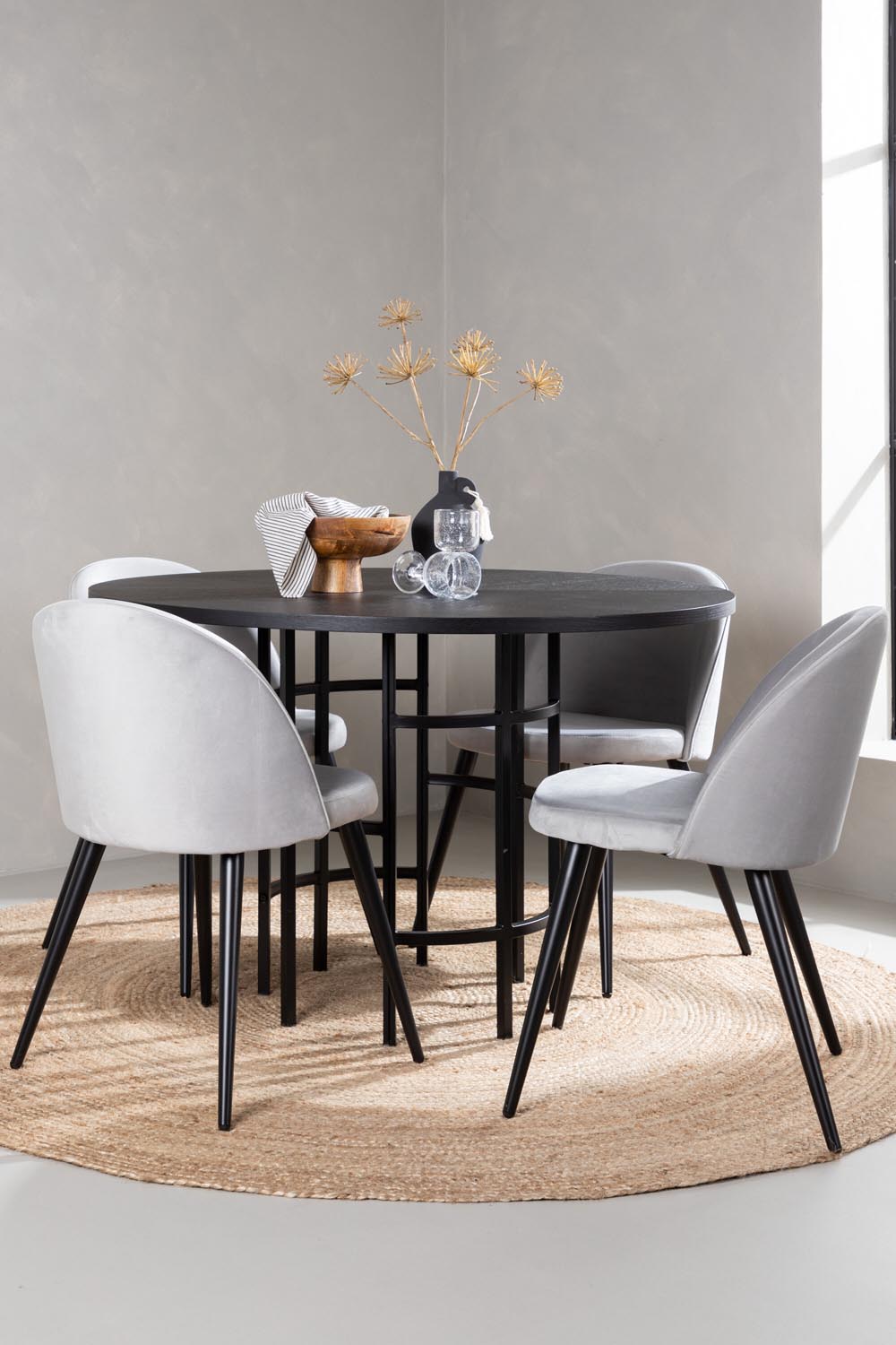 Esszimmerset Copenhagen + Velvet ⌀115cm/4St. in Schwarzgrau präsentiert im Onlineshop von KAQTU Design AG. Esszimmerset ist von Venture Home