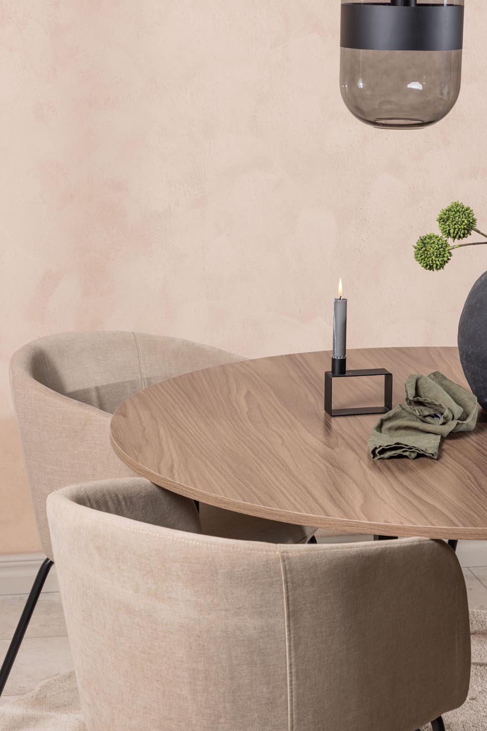 Durango Esszimmerset + Berit ⌀120cm/4St. in Beige, Schwarz präsentiert im Onlineshop von KAQTU Design AG. Esszimmerset ist von Venture Home