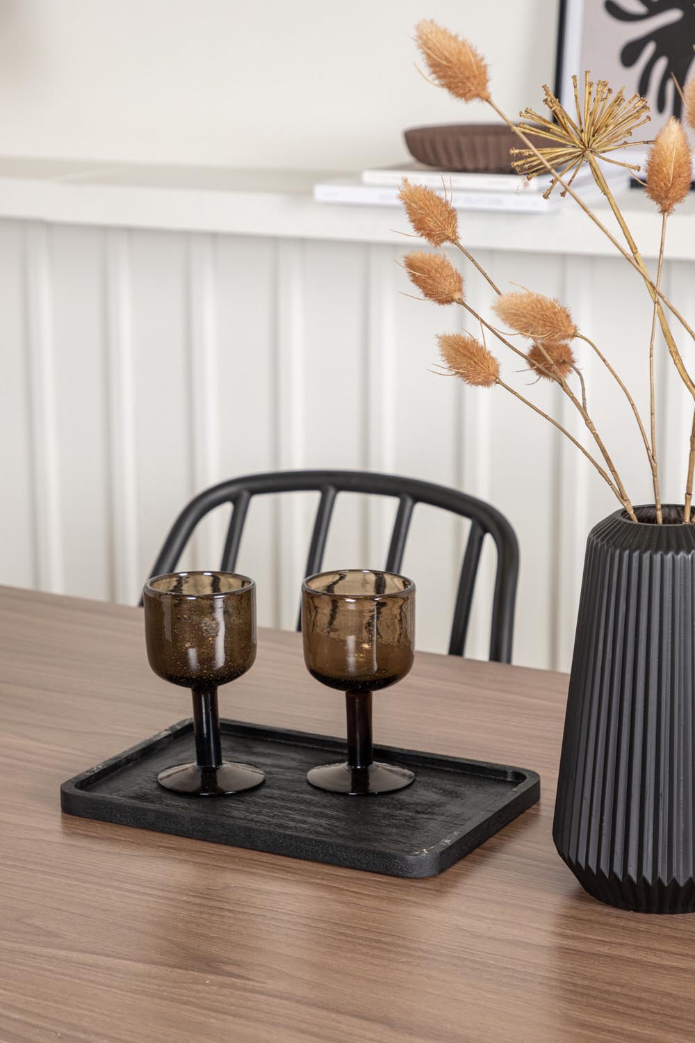 Tempe Esszimmerset + Dyrön 140cm/4St. in Schwarz präsentiert im Onlineshop von KAQTU Design AG. Esszimmerset ist von Venture Home