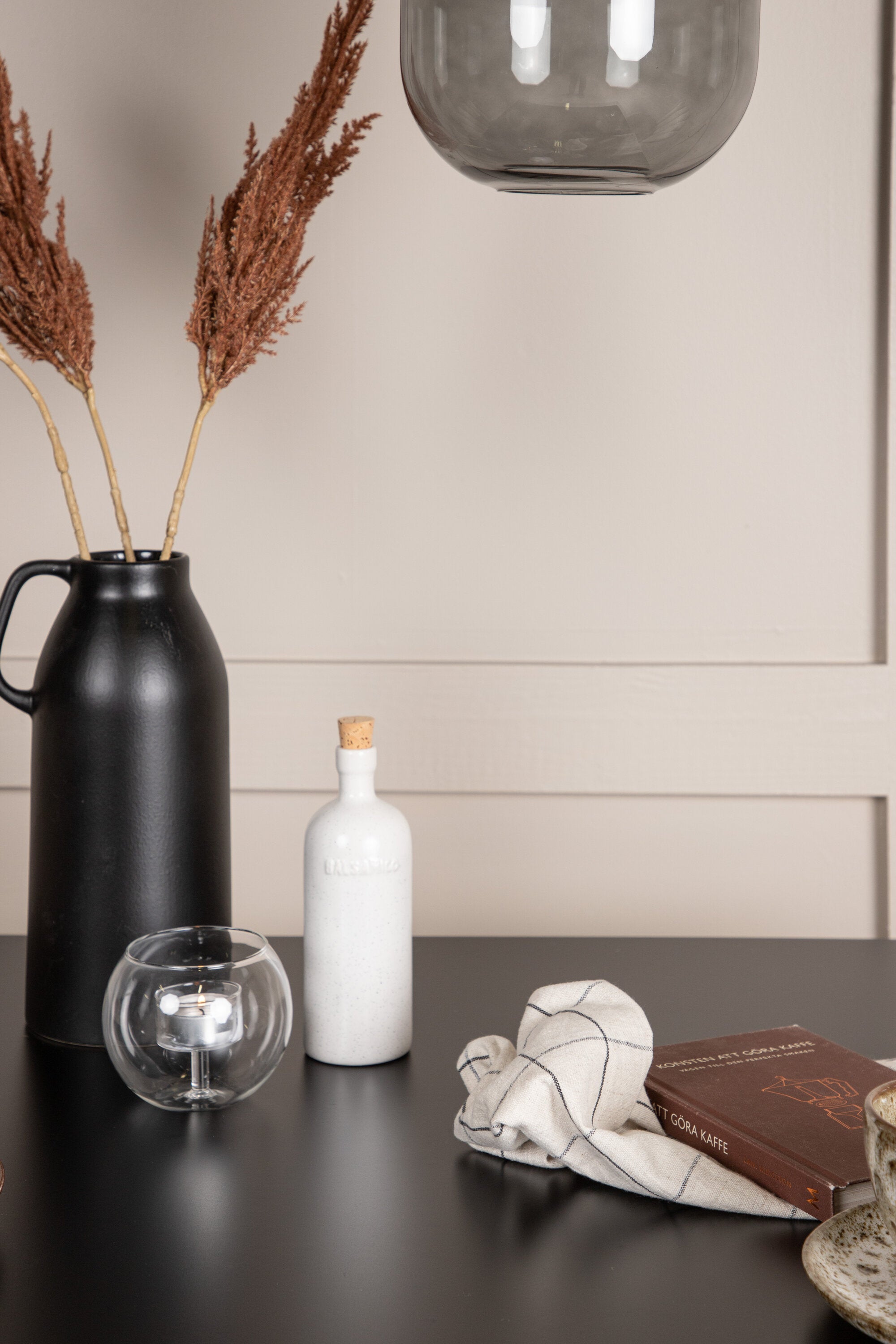 Tempe Esszimmerset + Limhamn 80cm/2St. in Beige präsentiert im Onlineshop von KAQTU Design AG. Esszimmerset ist von Venture Home