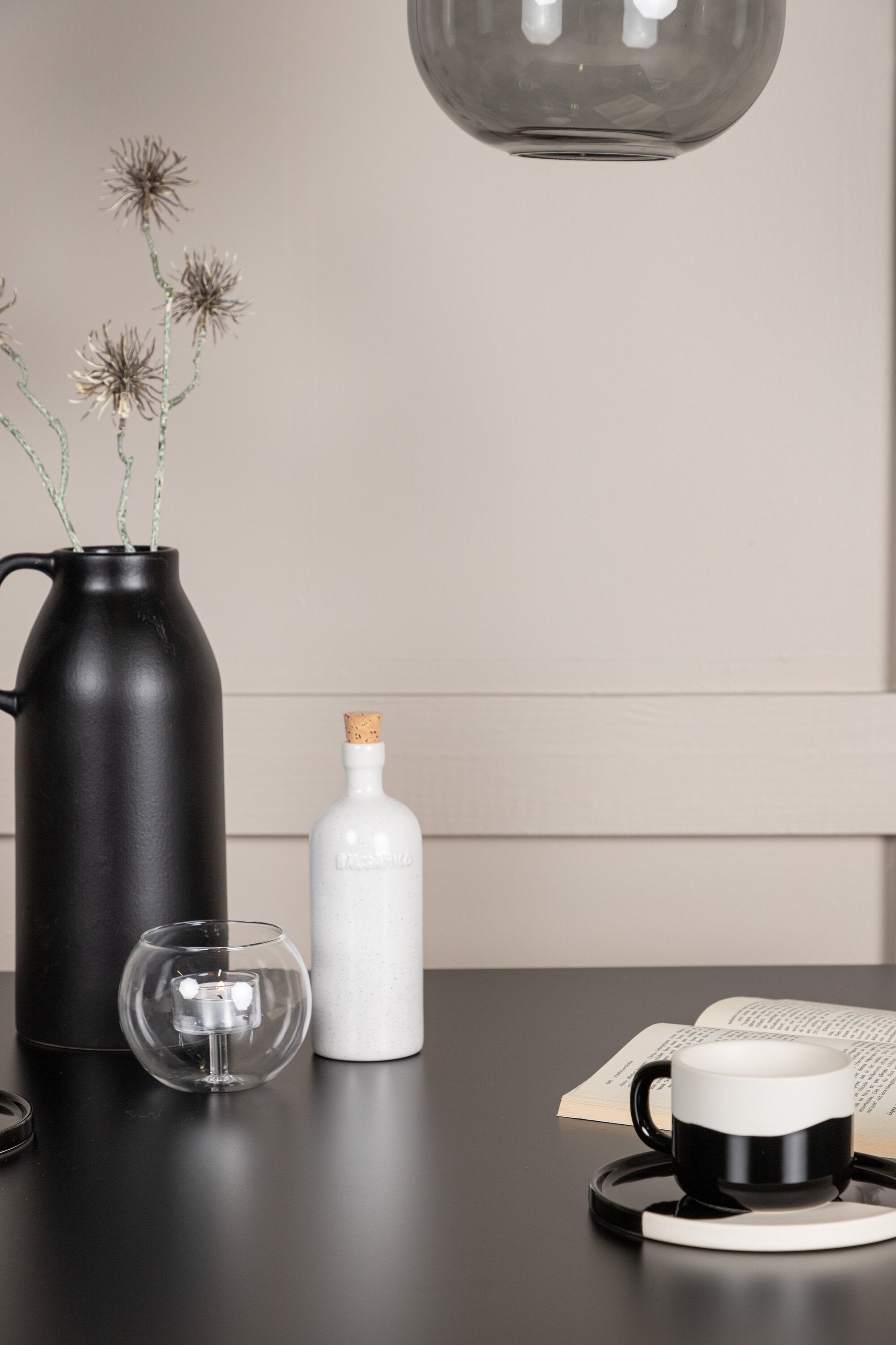 Tempe Esszimmerset + Modesto 80cm/2St. in Beige, Schwarz präsentiert im Onlineshop von KAQTU Design AG. Esszimmerset ist von Venture Home